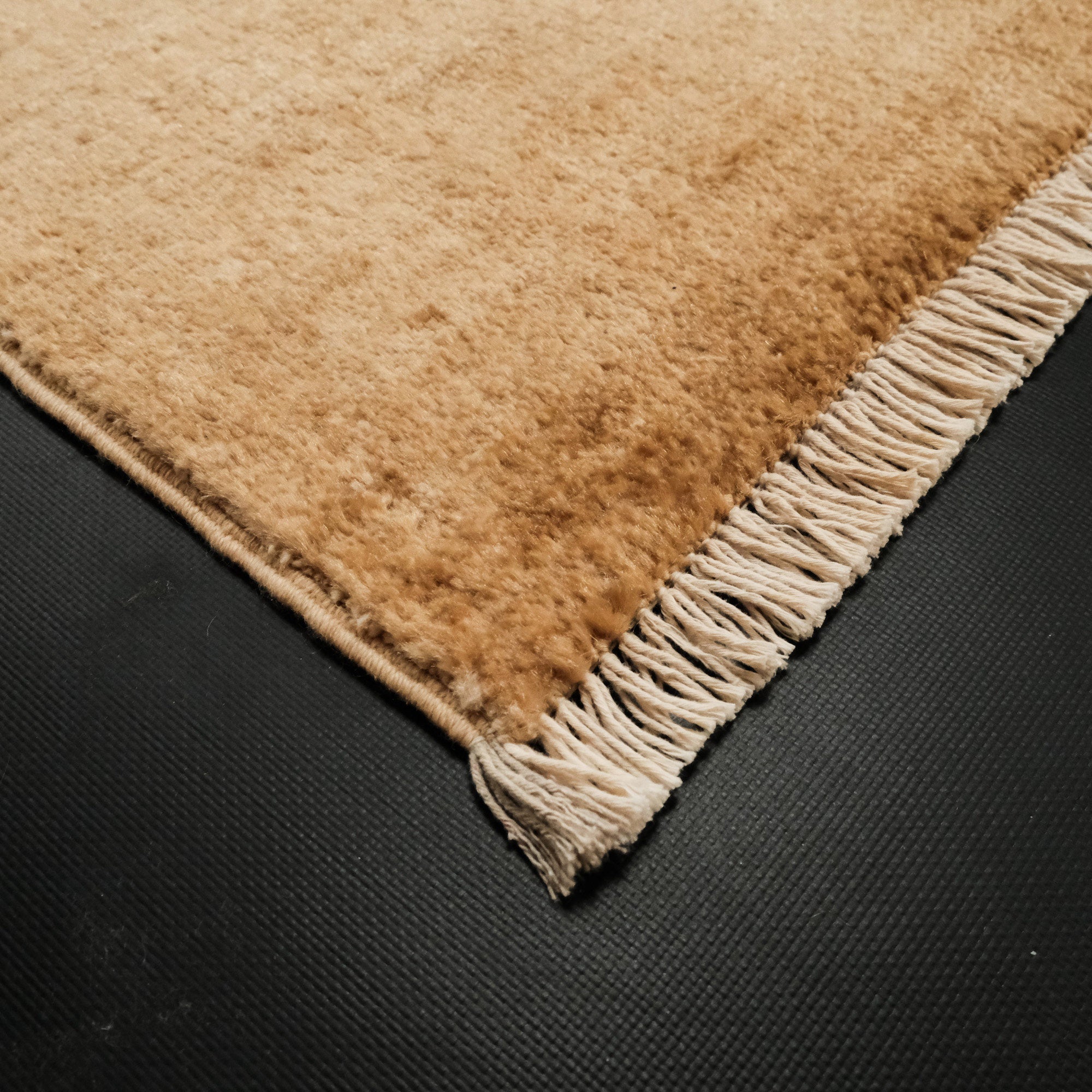 Retro Series Hand Woven Yellow Vintage Living Room Office Carpet