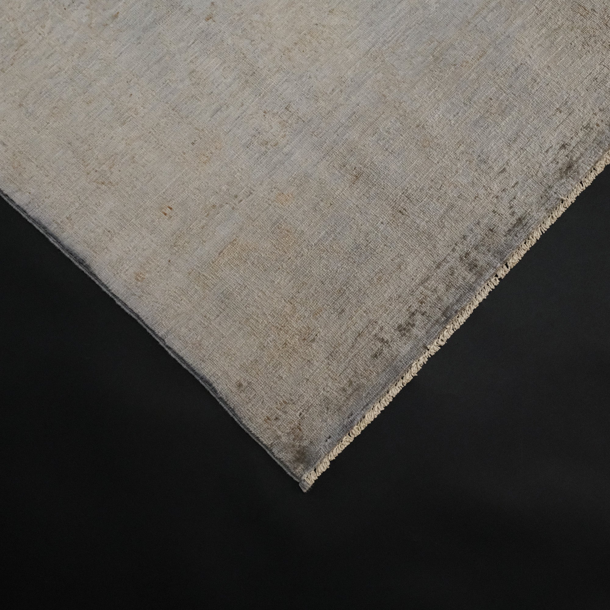 Retro Series Hand-Woven Vintage Patterned Gray Carpet