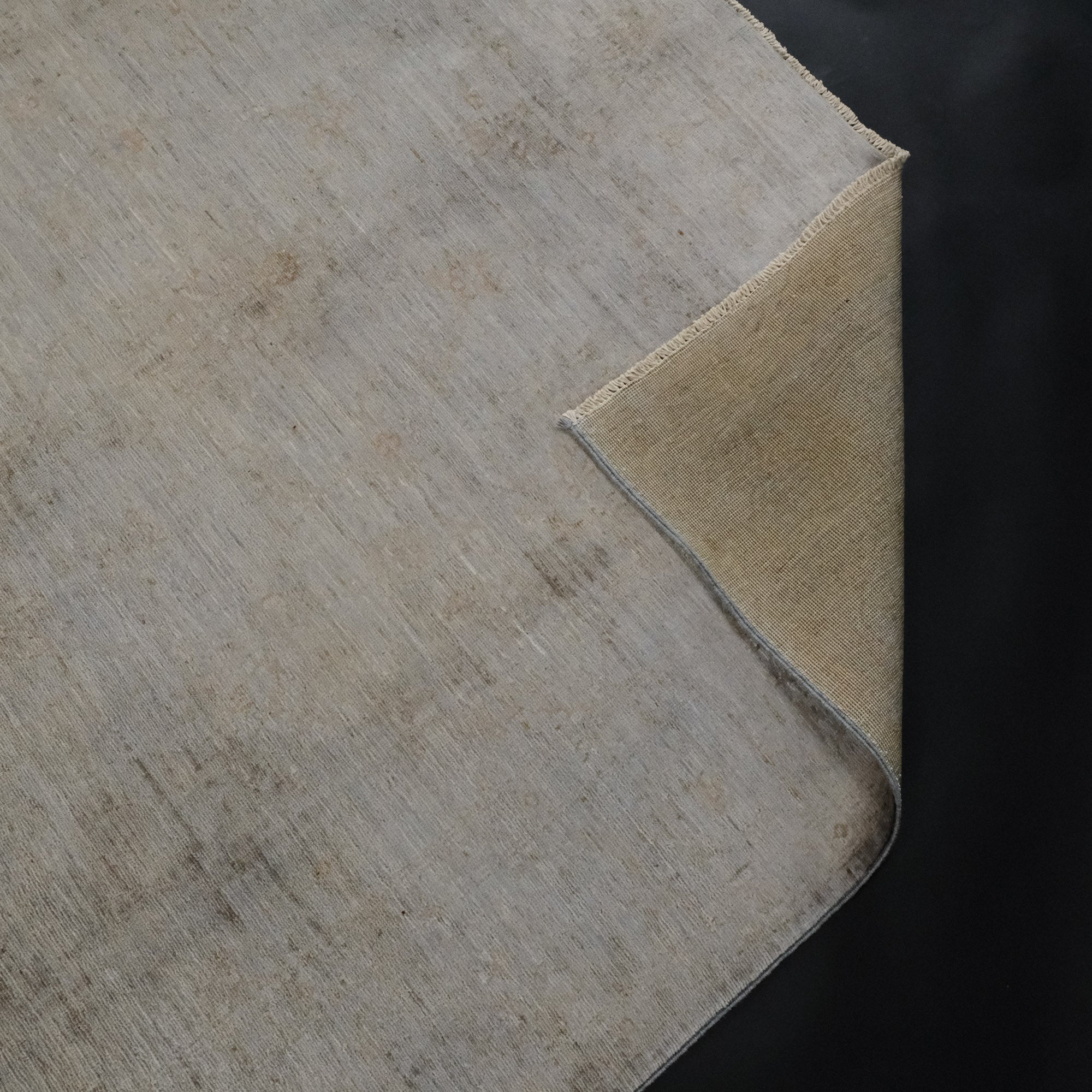 Retro Series Hand-Woven Vintage Patterned Gray Carpet