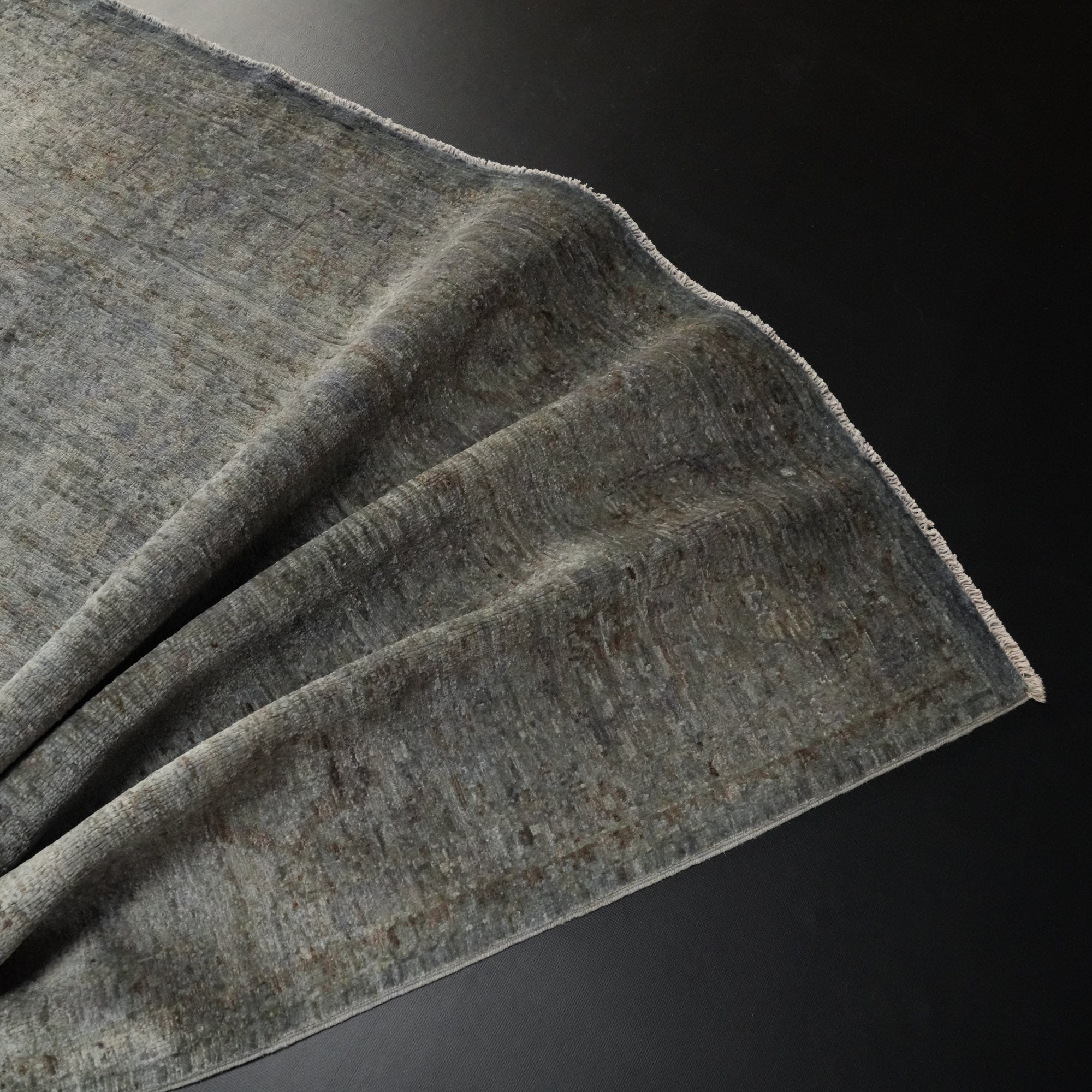 Retro Serisi El Dokuma Vintage Desenli Gri Yün Halı