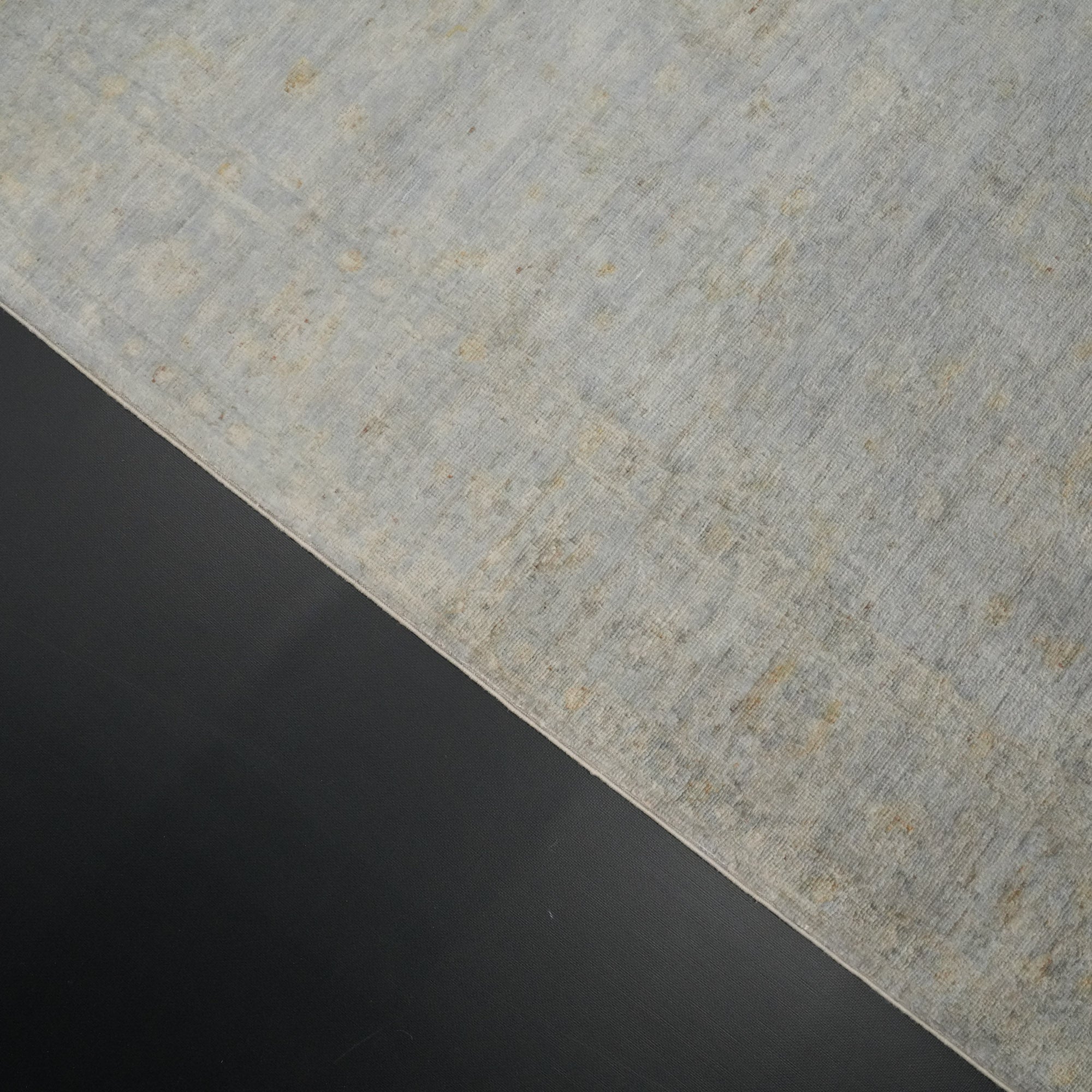 Retro Series Hand-Woven Vintage Patterned Gray Wool Carpet