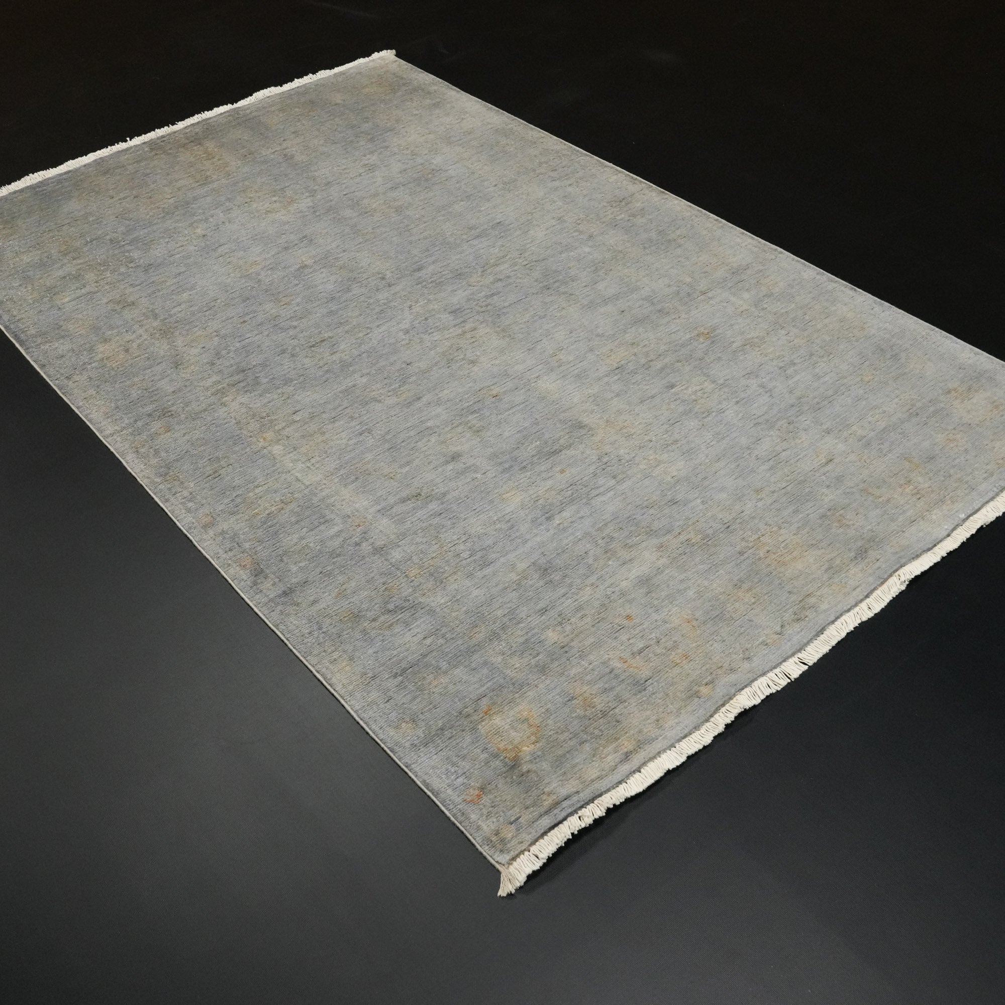 Retro Series Hand-Woven Vintage Patterned Gray Wool Carpet