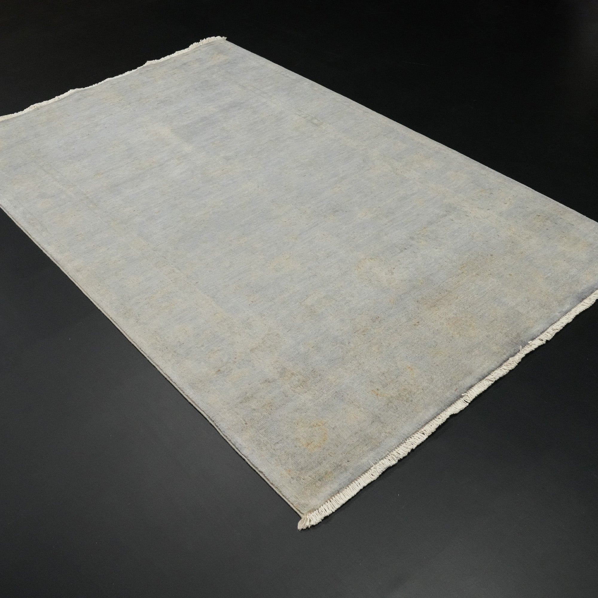 Retro Series Hand-Woven Vintage Patterned Gray Wool Carpet