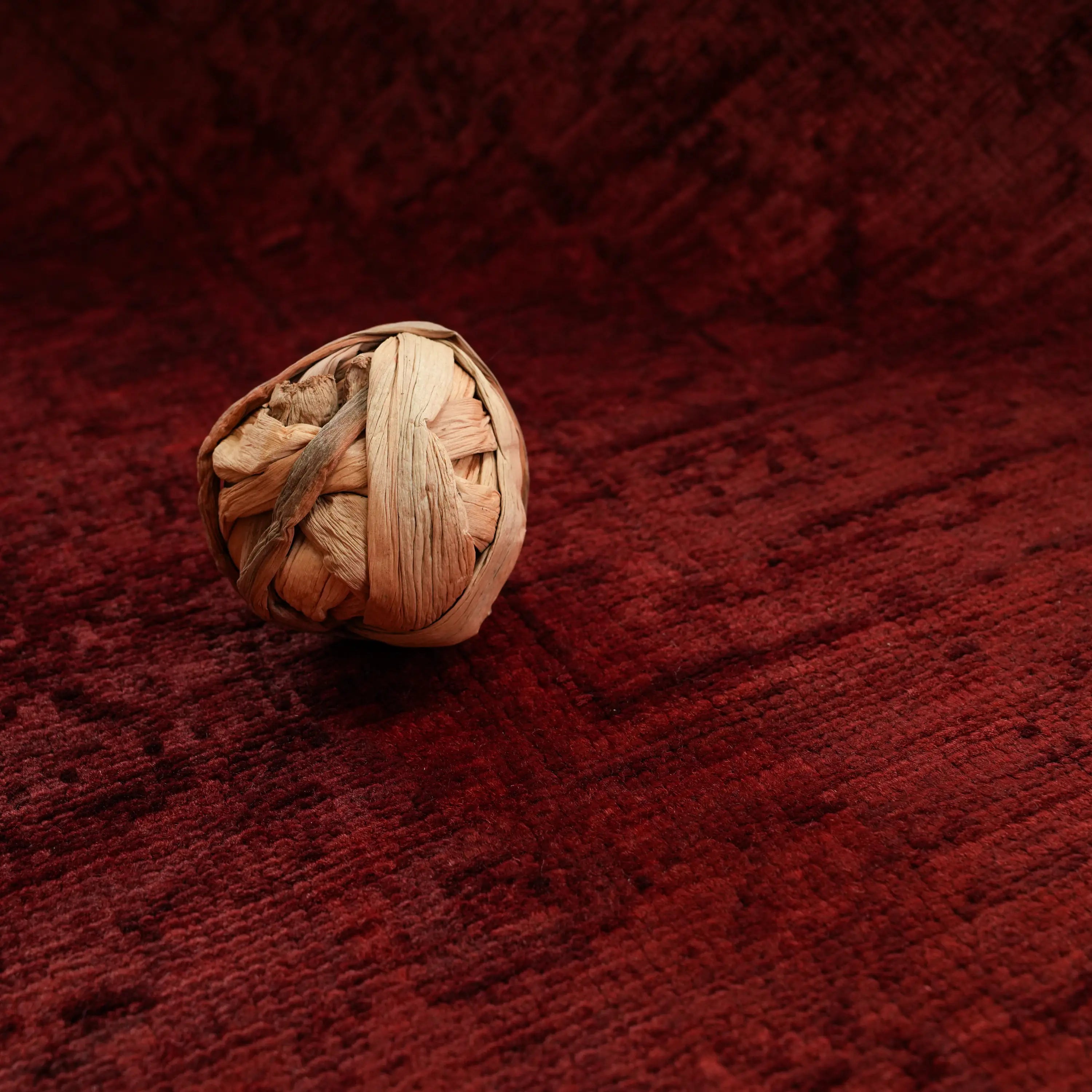 Retro Series Handwoven Vintage Patterned Red Wool Rug