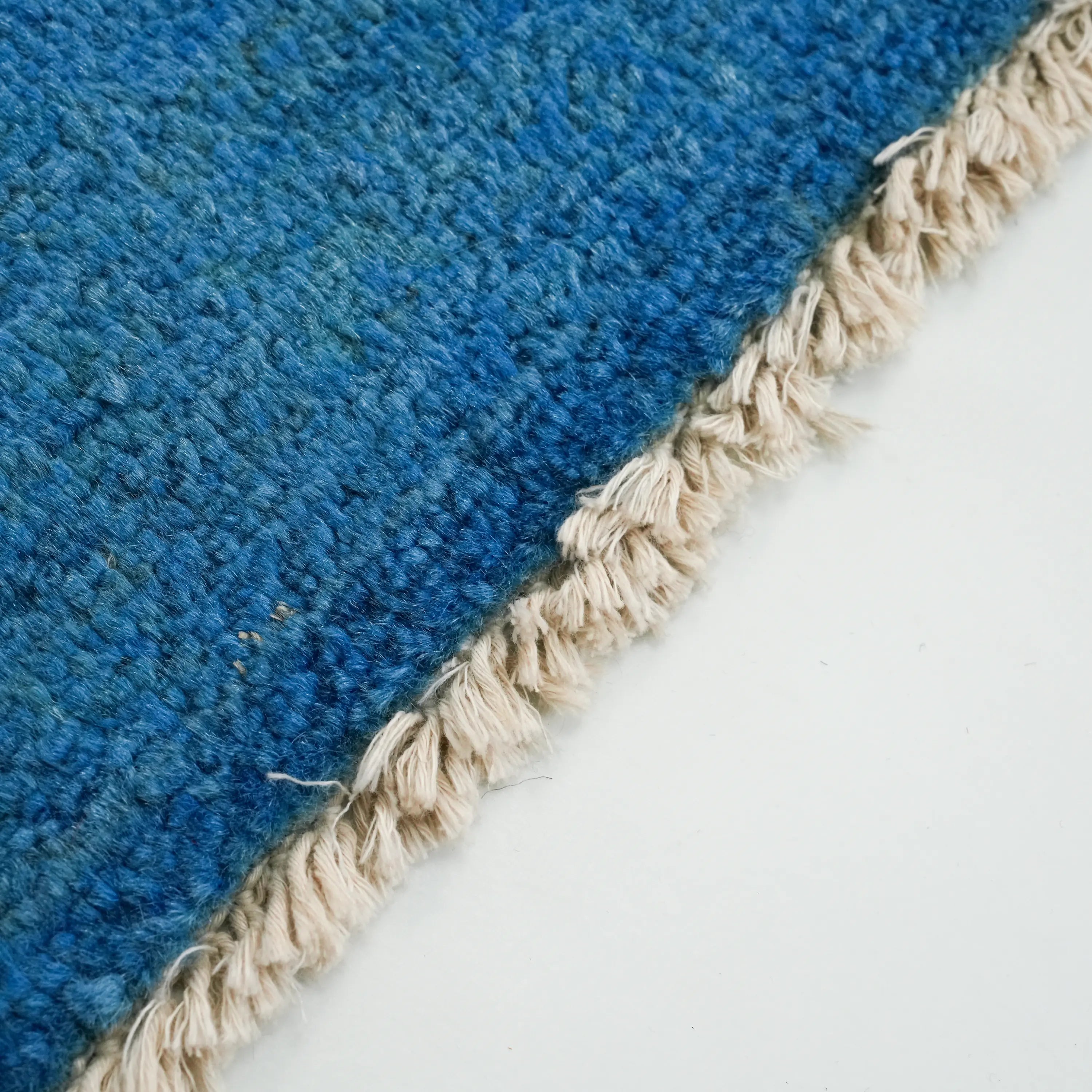 Retro Series Vintage Design Hand Woven Carpet