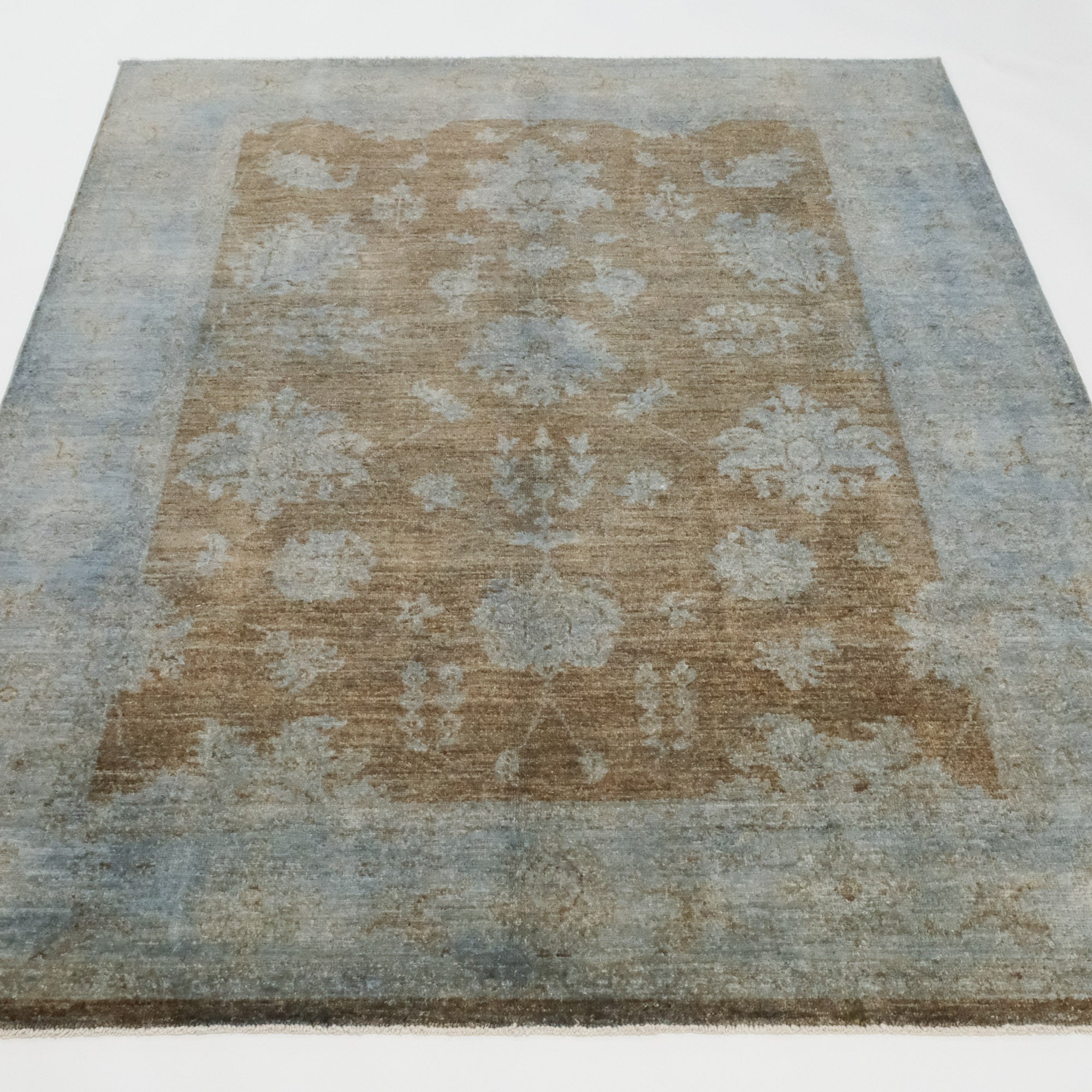 Retro Serisi El Dokuma Vintage Desenli Mavi Yün Halı