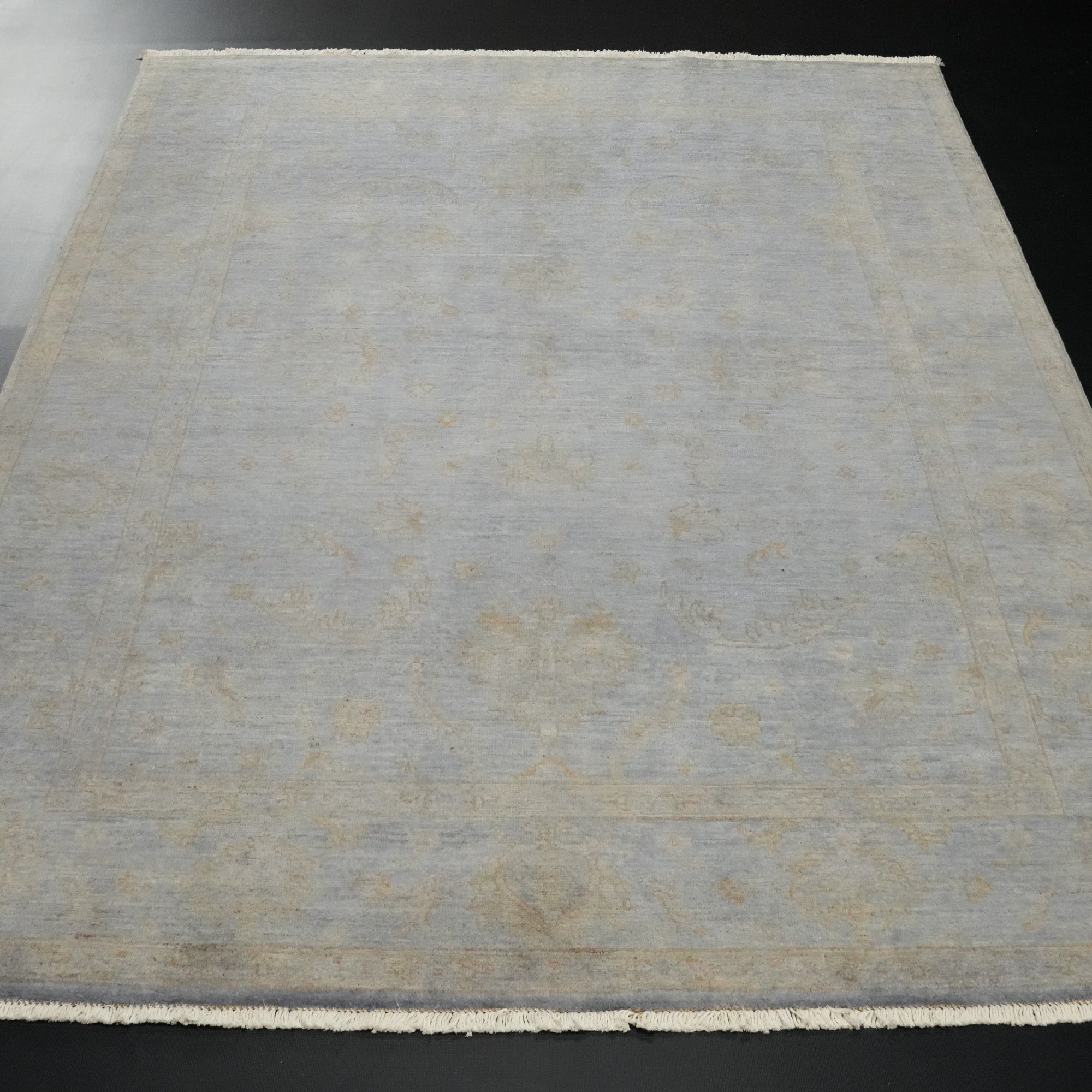Retro Series Hand-Woven Vintage Patterned Wool Gray Carpet