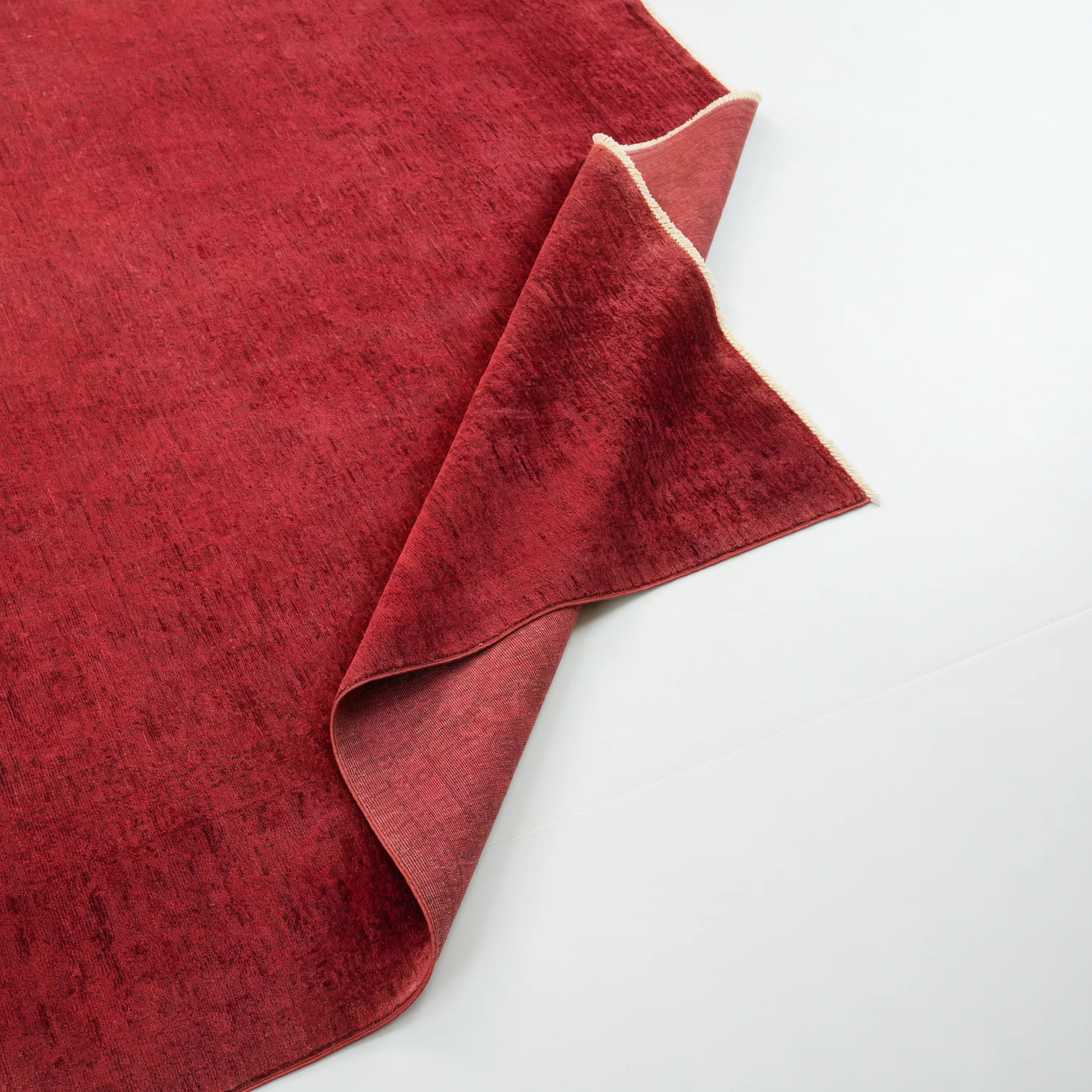 Retro Series Handwoven Vintage Patterned Wool Red Rug