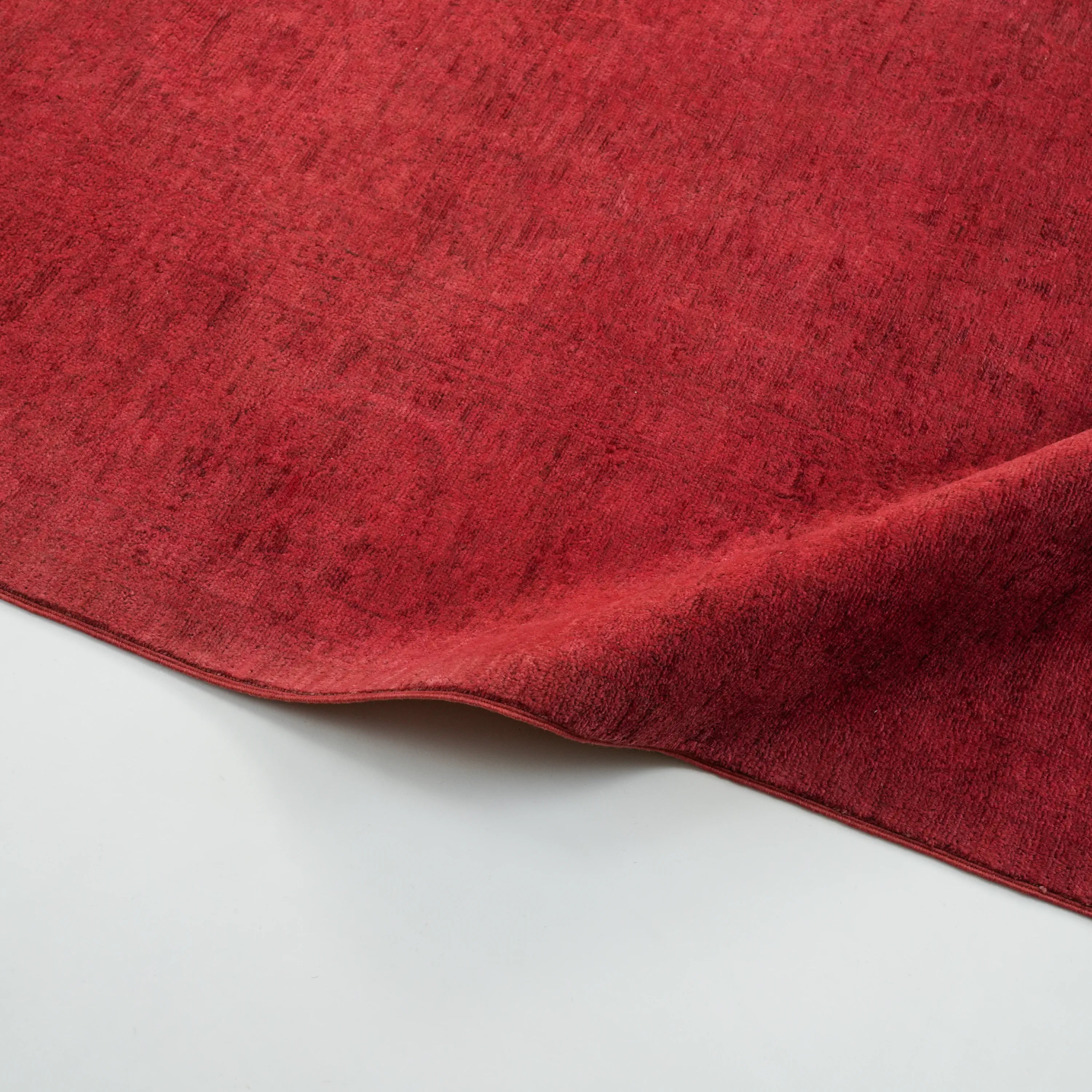 Retro Series Handwoven Vintage Patterned Wool Red Rug