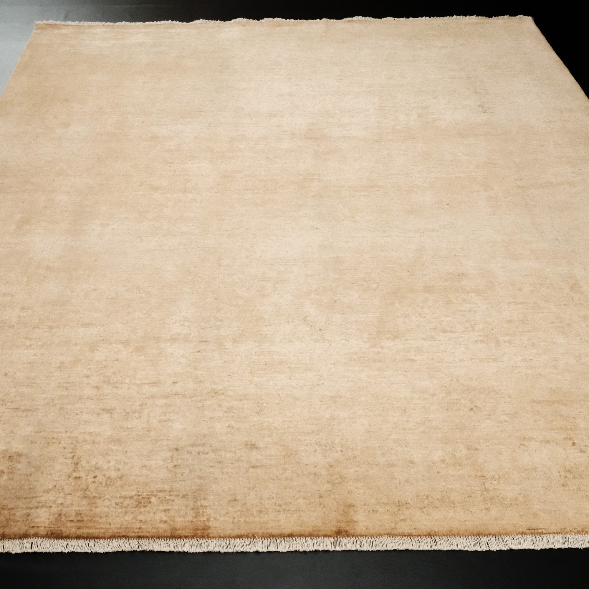 Retro Series Hand Woven Vintage Yellow Carpet