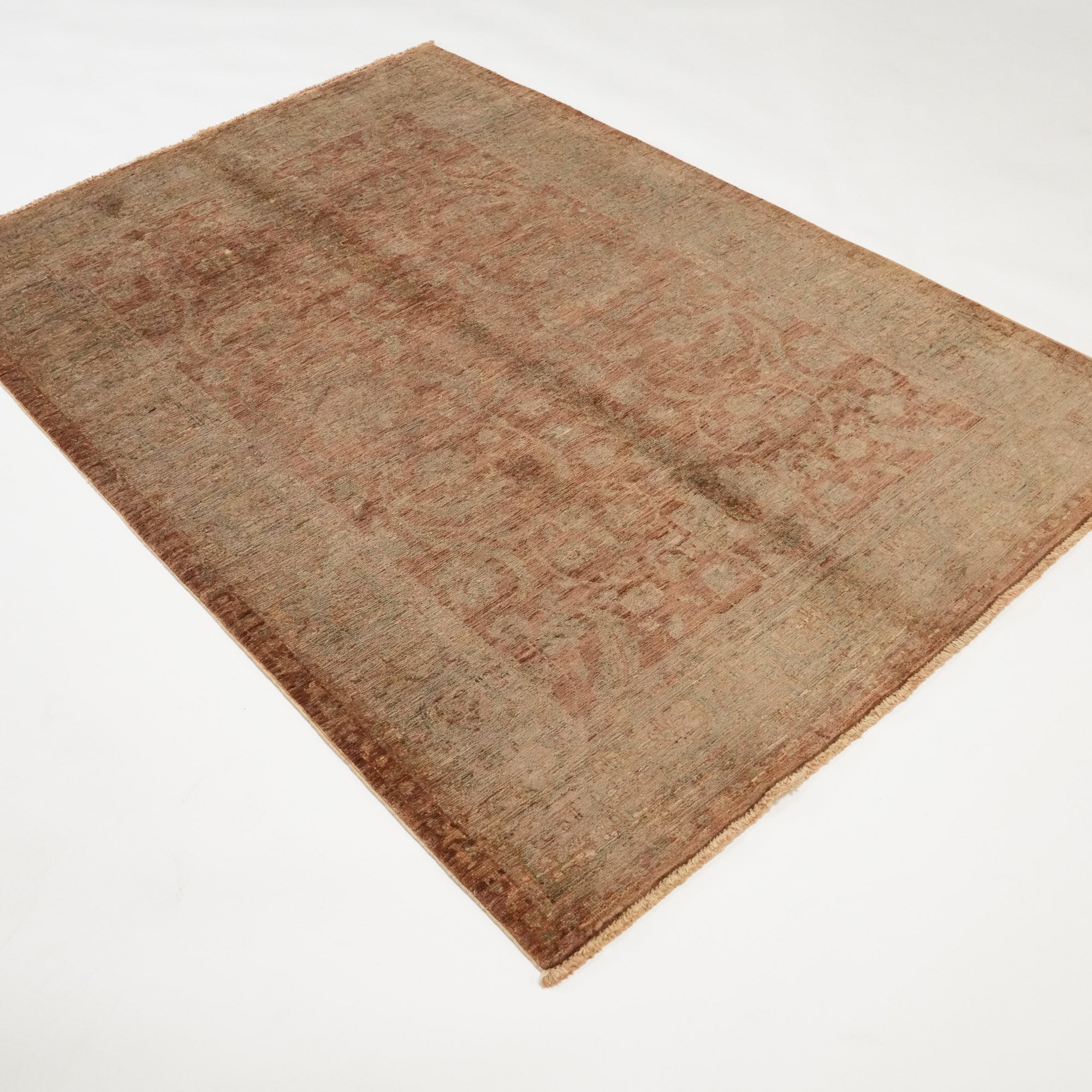 Retro Serisi El Dokuma Yün Vintage Desenli Kahverengi Halı