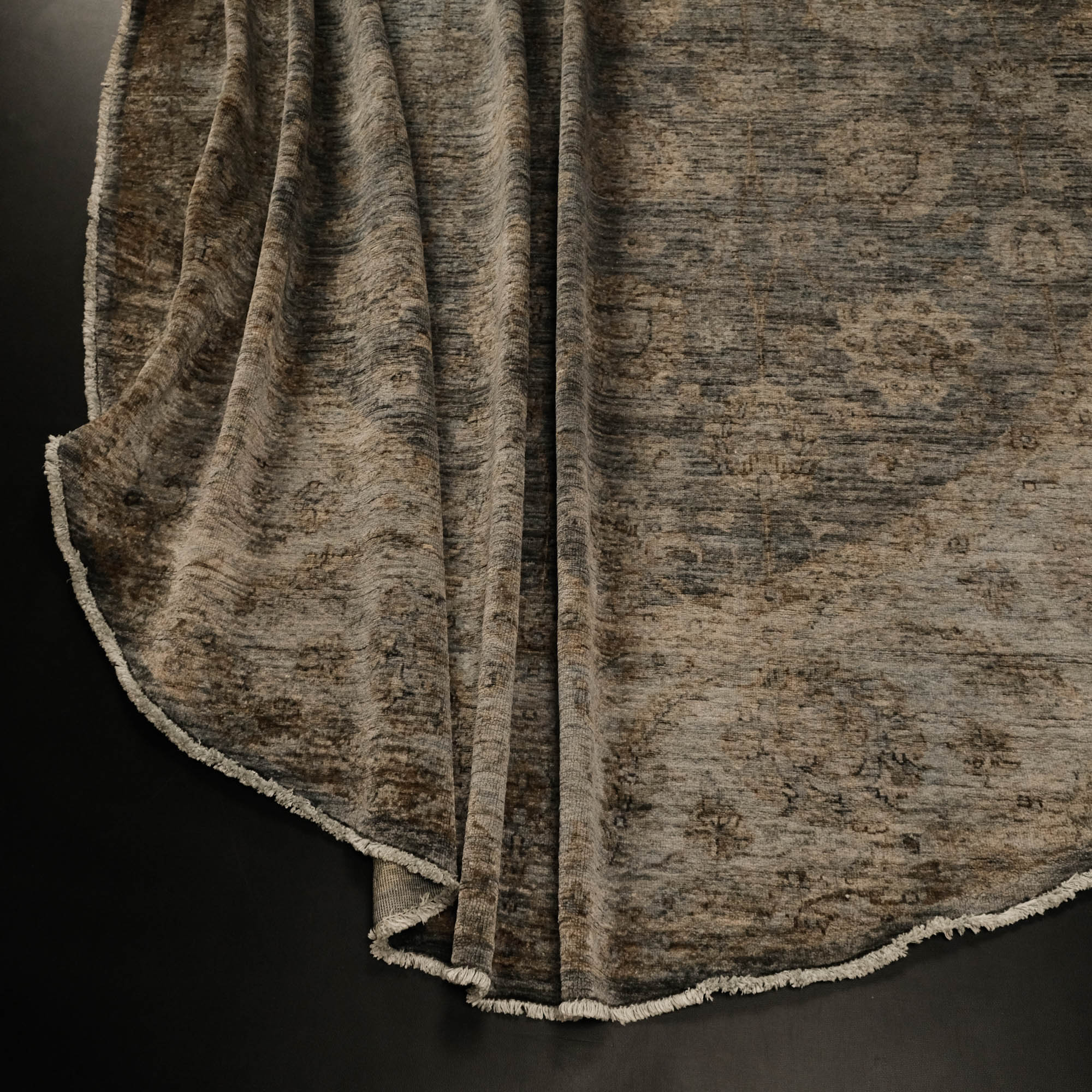 Retro Serisi El Dokuma Vintage Desenli Yün Yeşil Halı