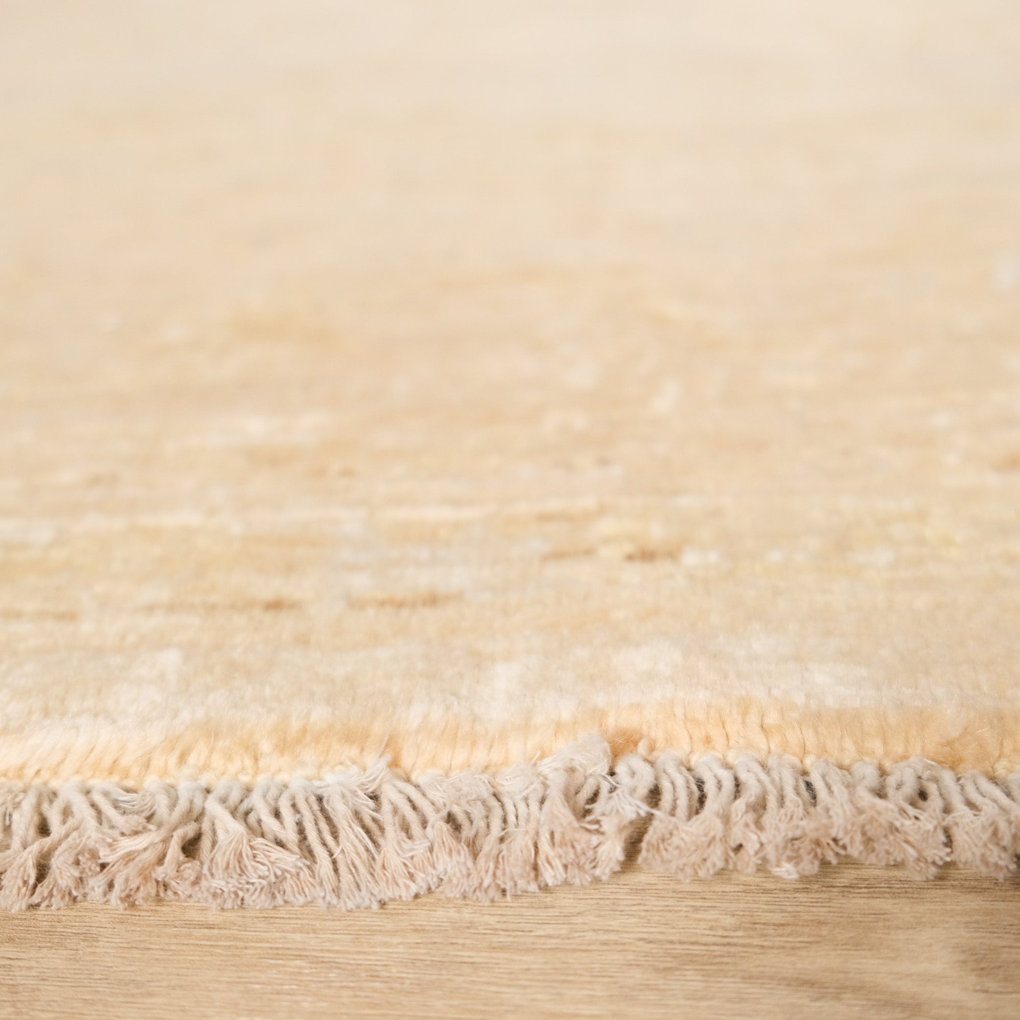 Retro Series Vintage Design Hand Woven Carpet