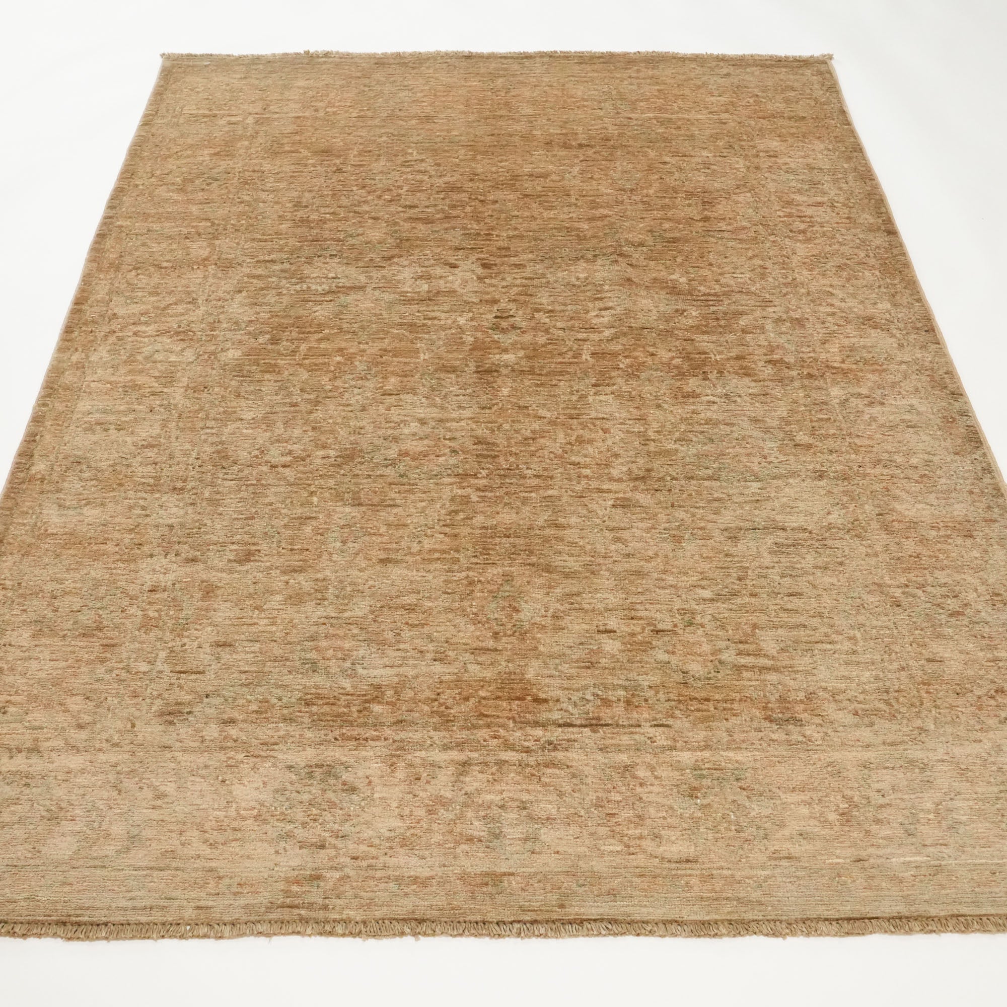Retro Series Hand Woven Vintage Patterned Gold Wool Carpet