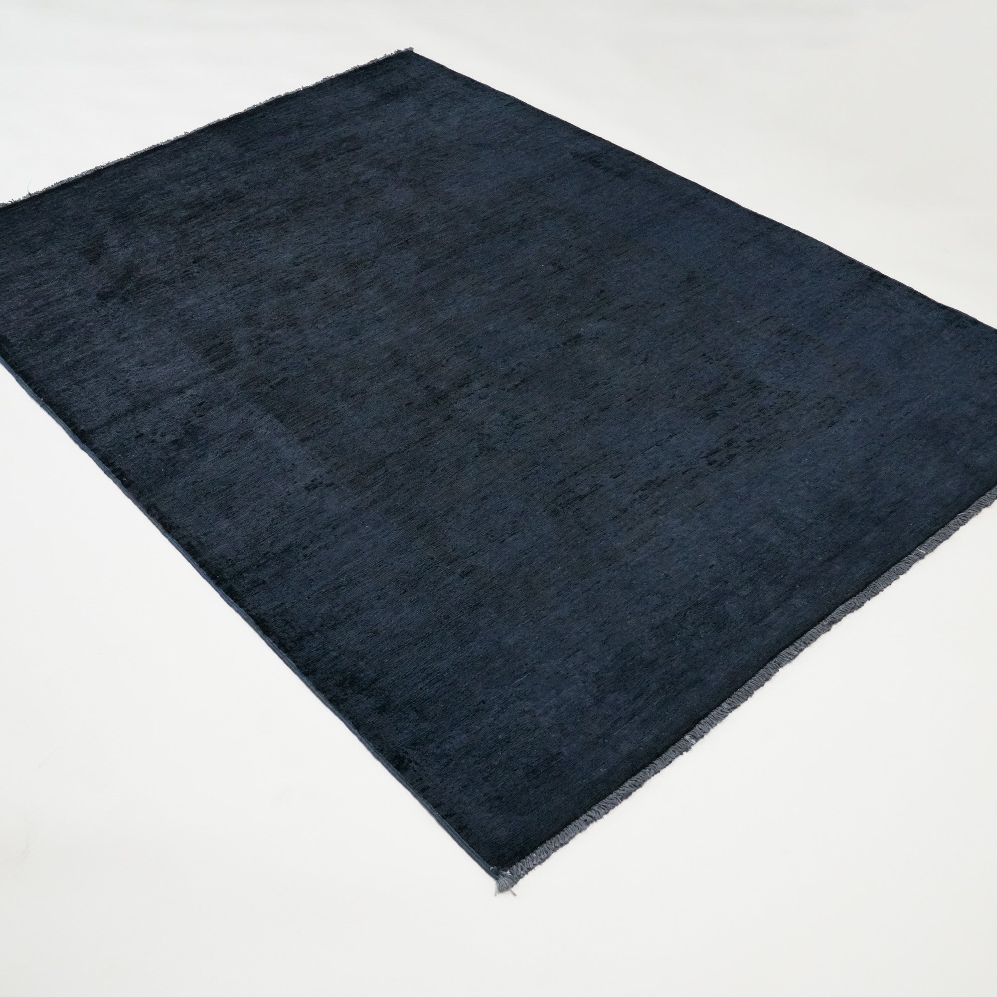 Retro Serisi El Dokuma Vintage Desenli Lacivert Yün Halı