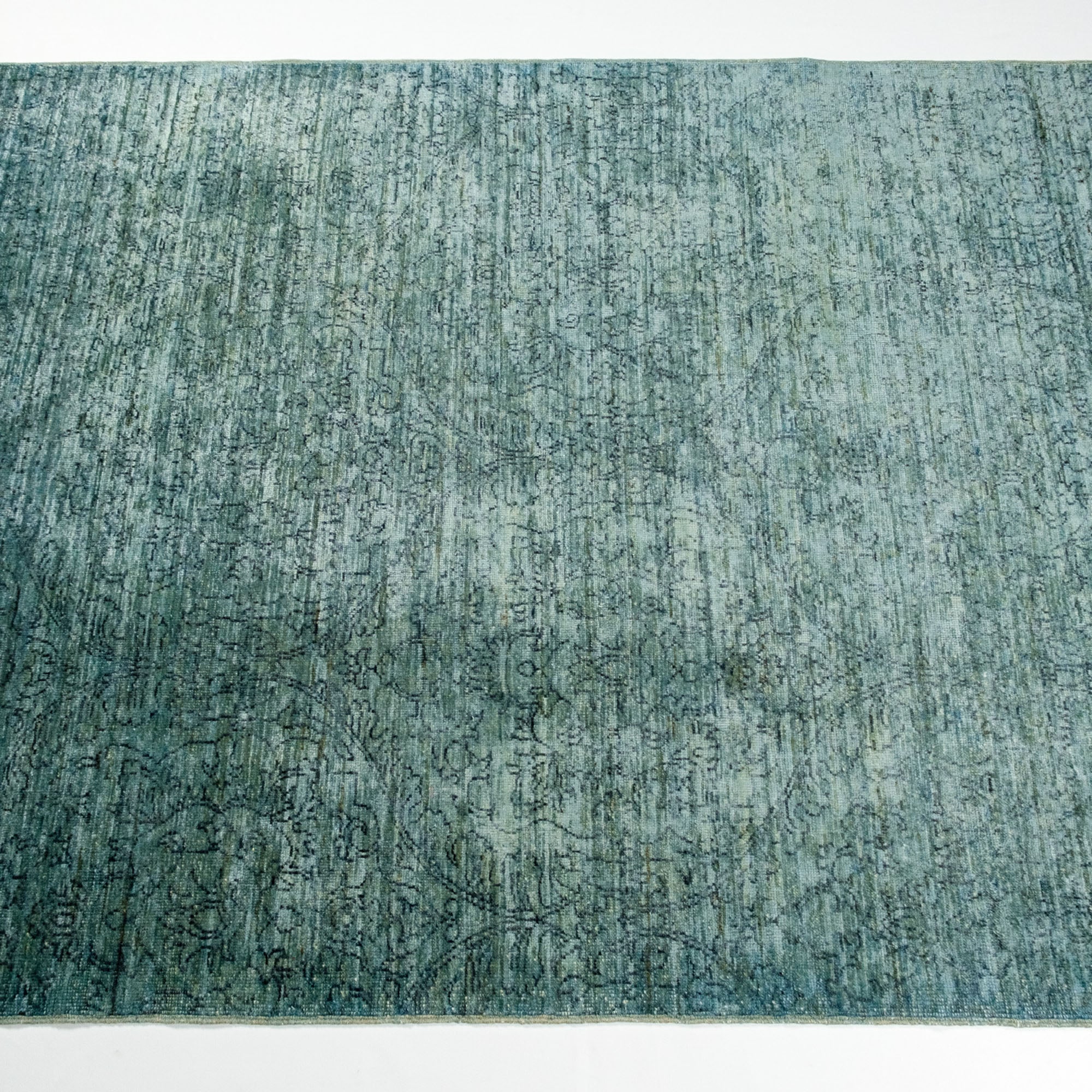 Retro Series Vintage Design Hand Woven Carpet