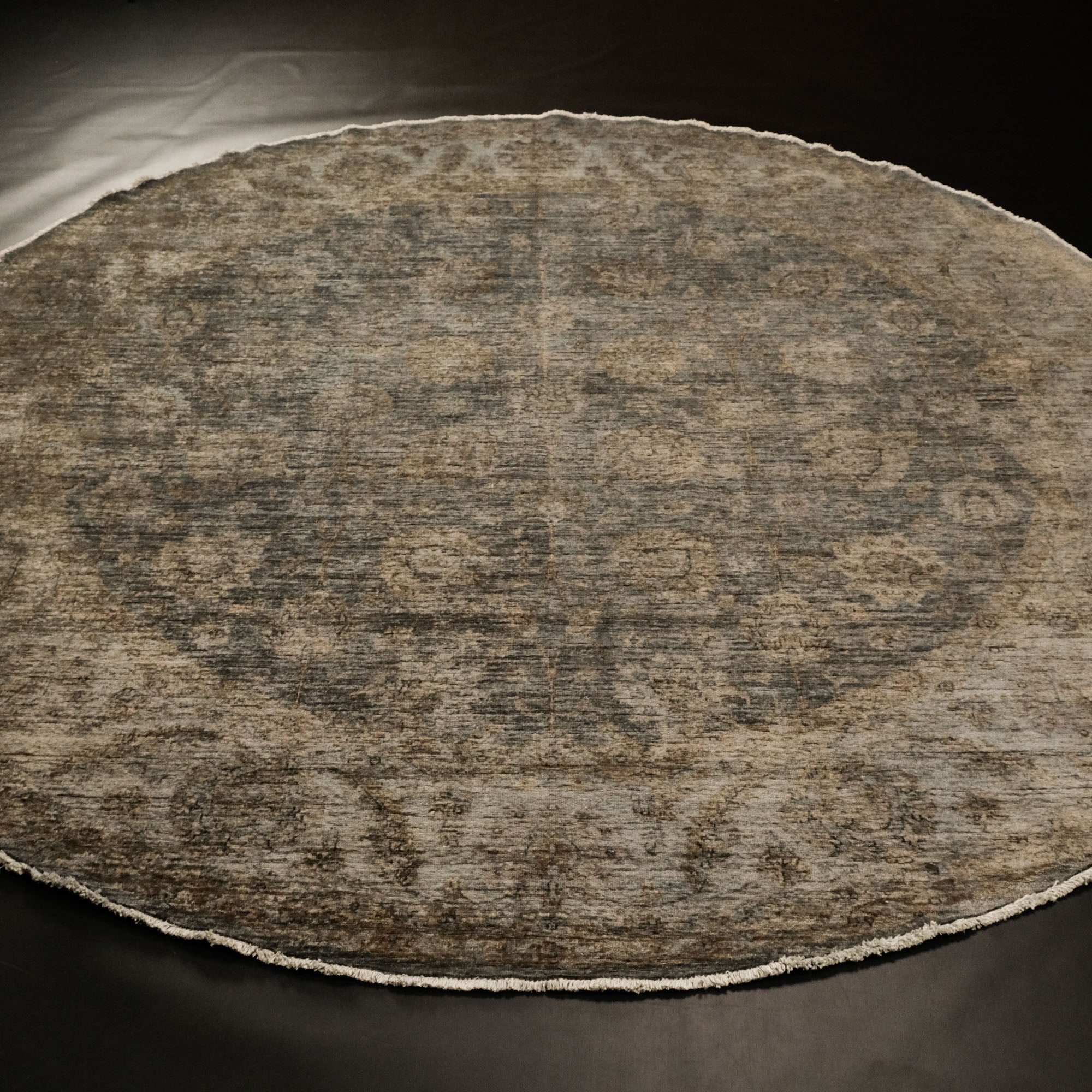 Retro Serisi El Dokuma Vintage Desenli Yün Yeşil Halı