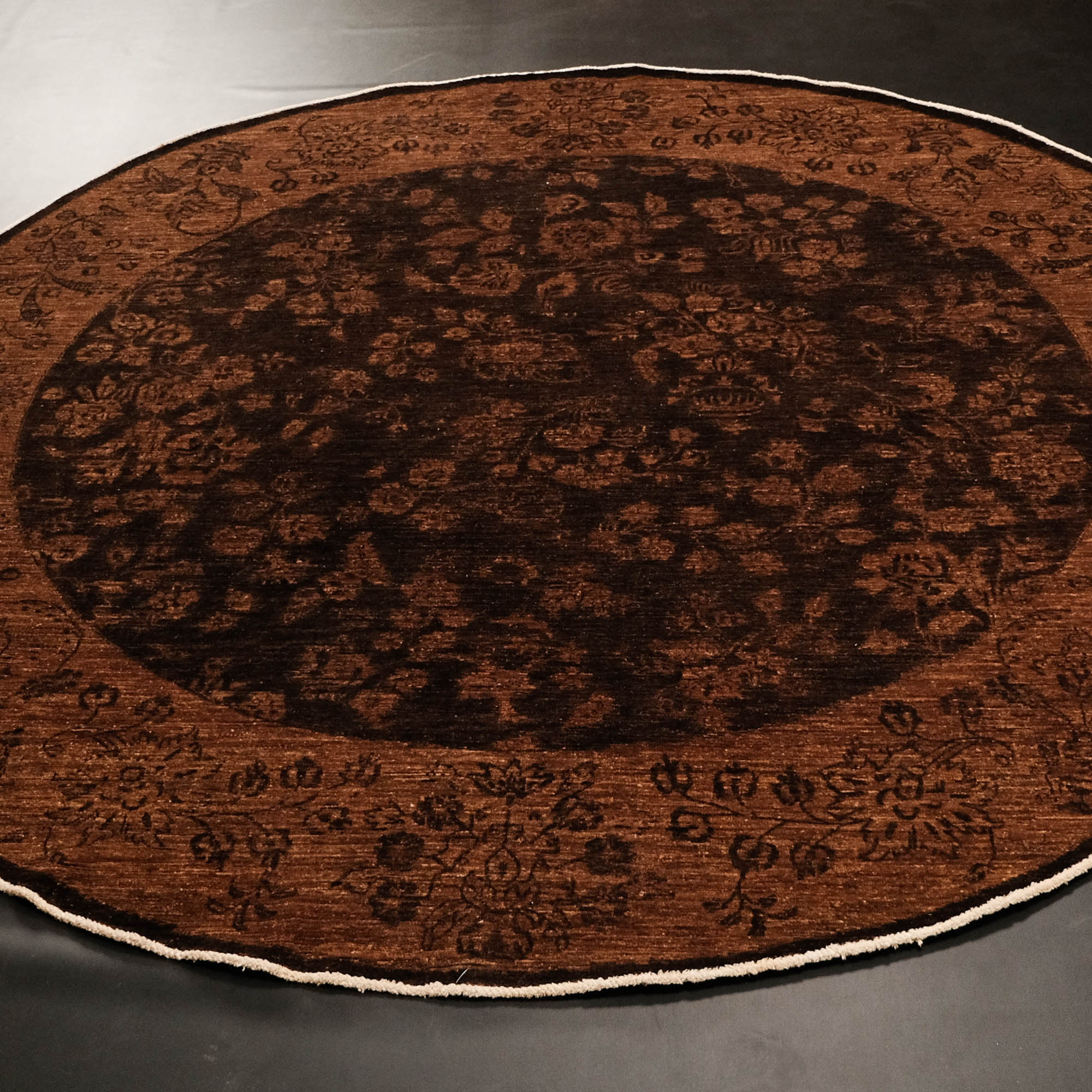 Retro Series Vintage Design Hand Woven Carpet