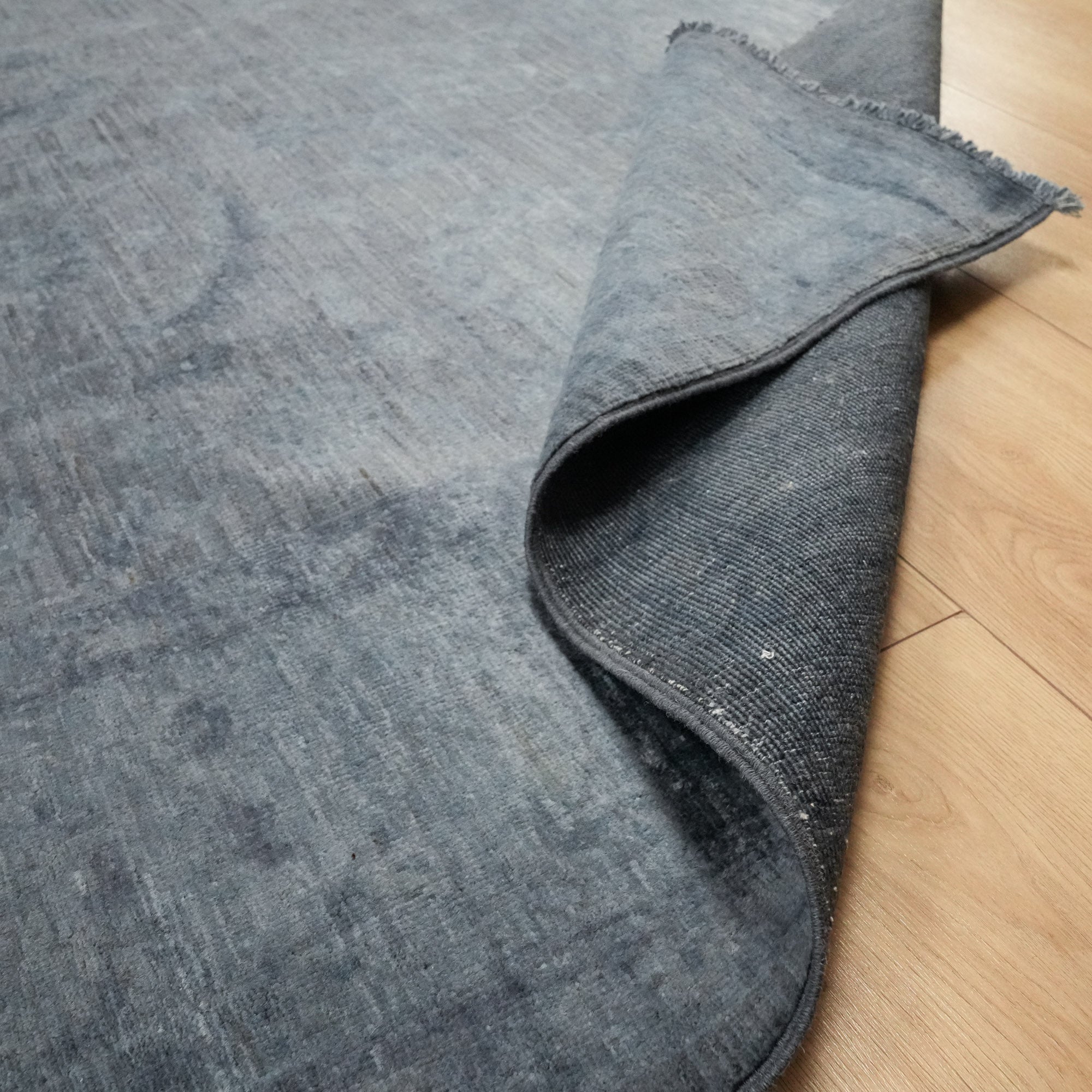 Retro Series Vintage Patterned Gray Wool Carpet