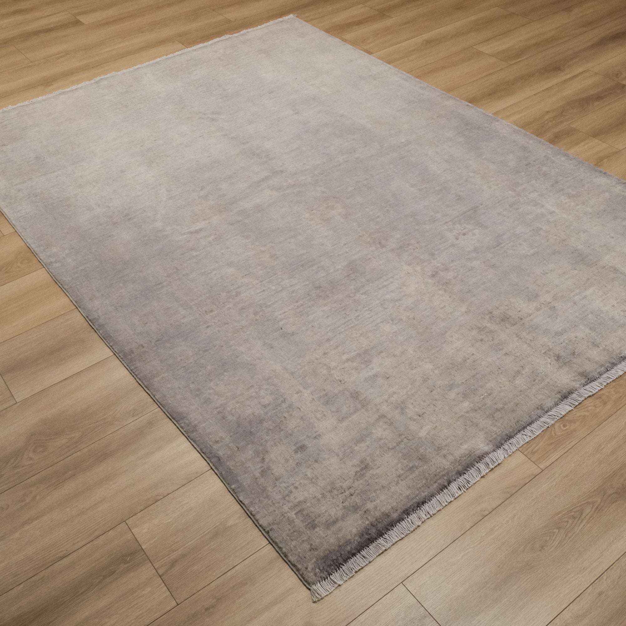 Retro Series Vintage Hand Woven Gray Carpet