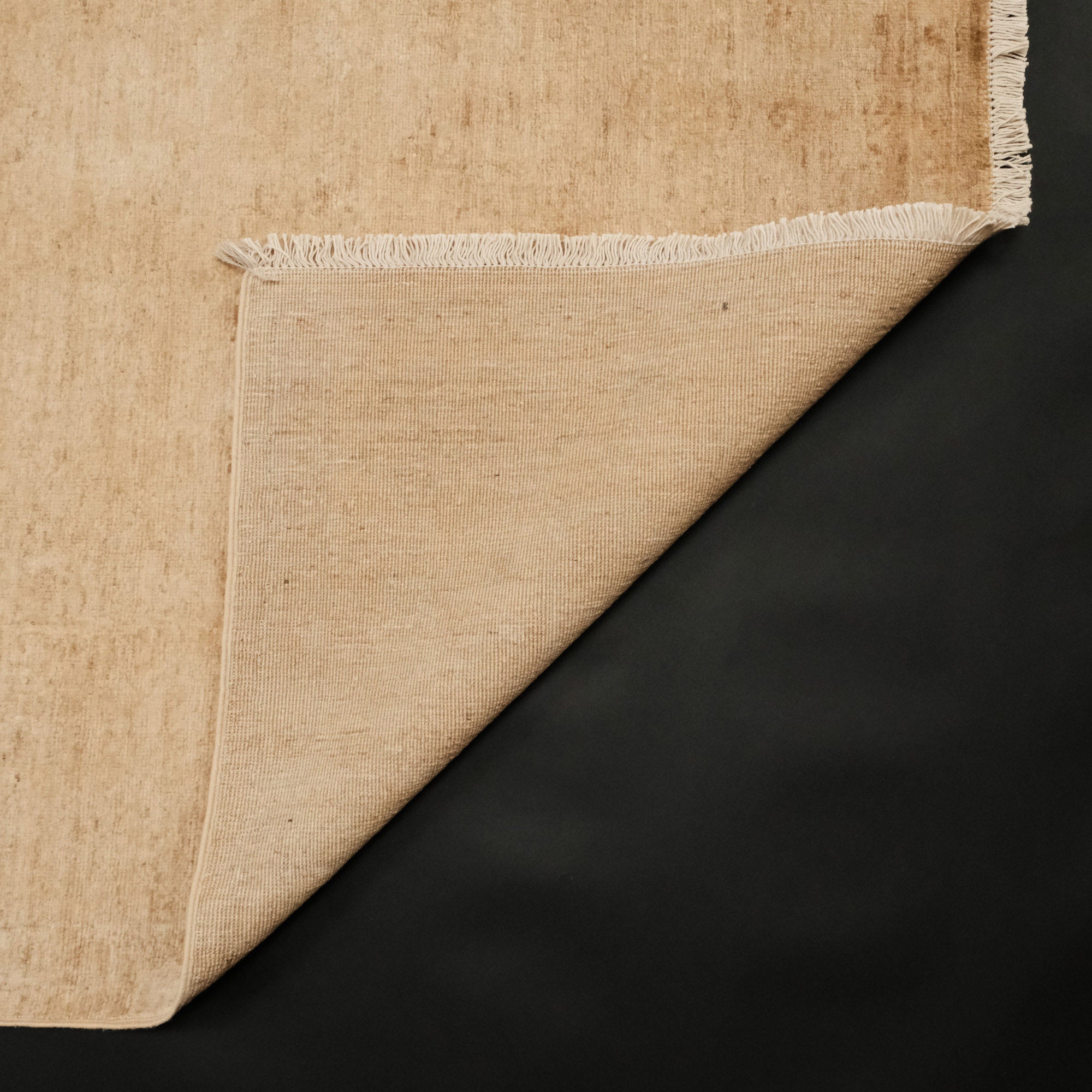 Retro Serisi Vintage El Dokuma Sarı Salon Ofis Halı