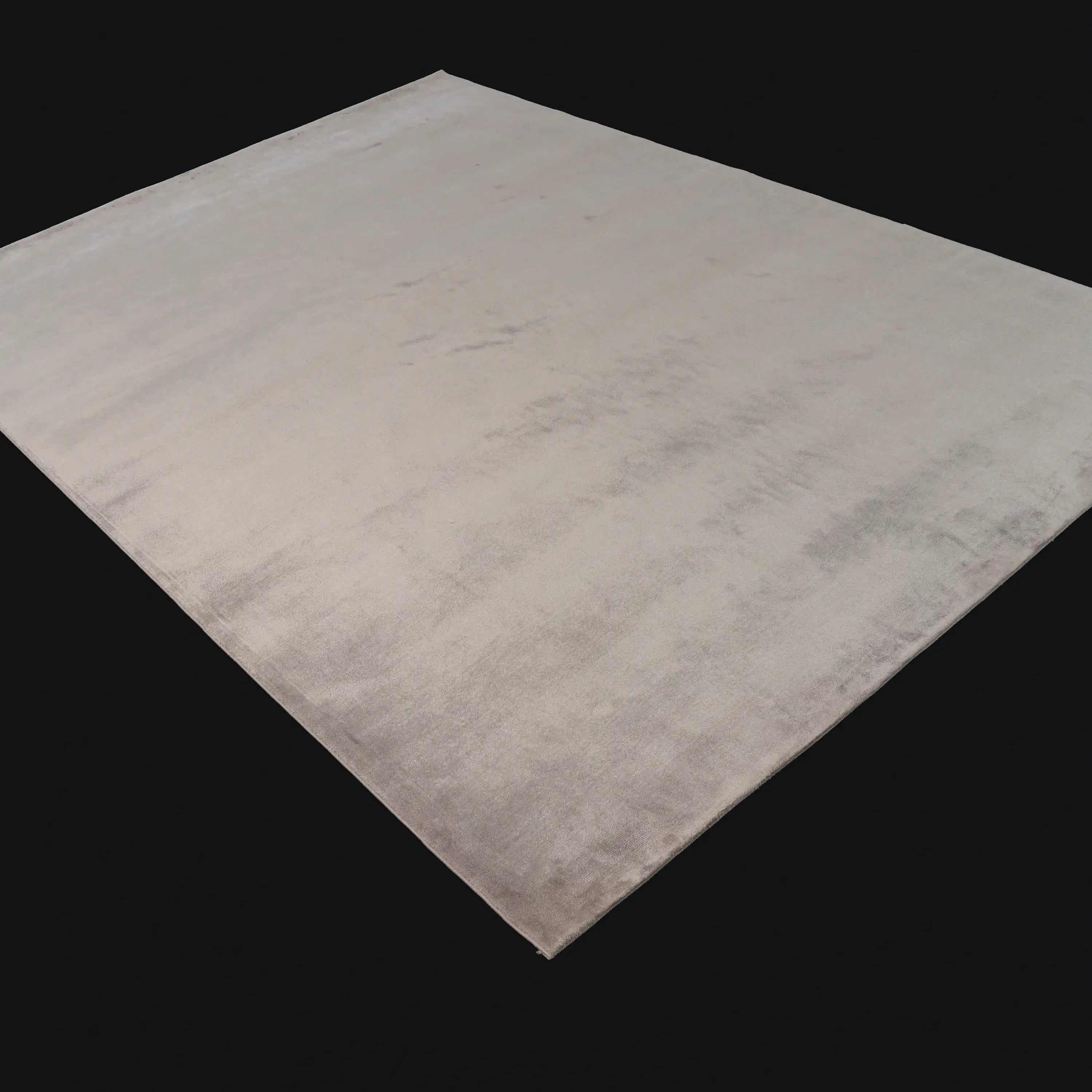 Sade Desenli Gri Viskon Halı