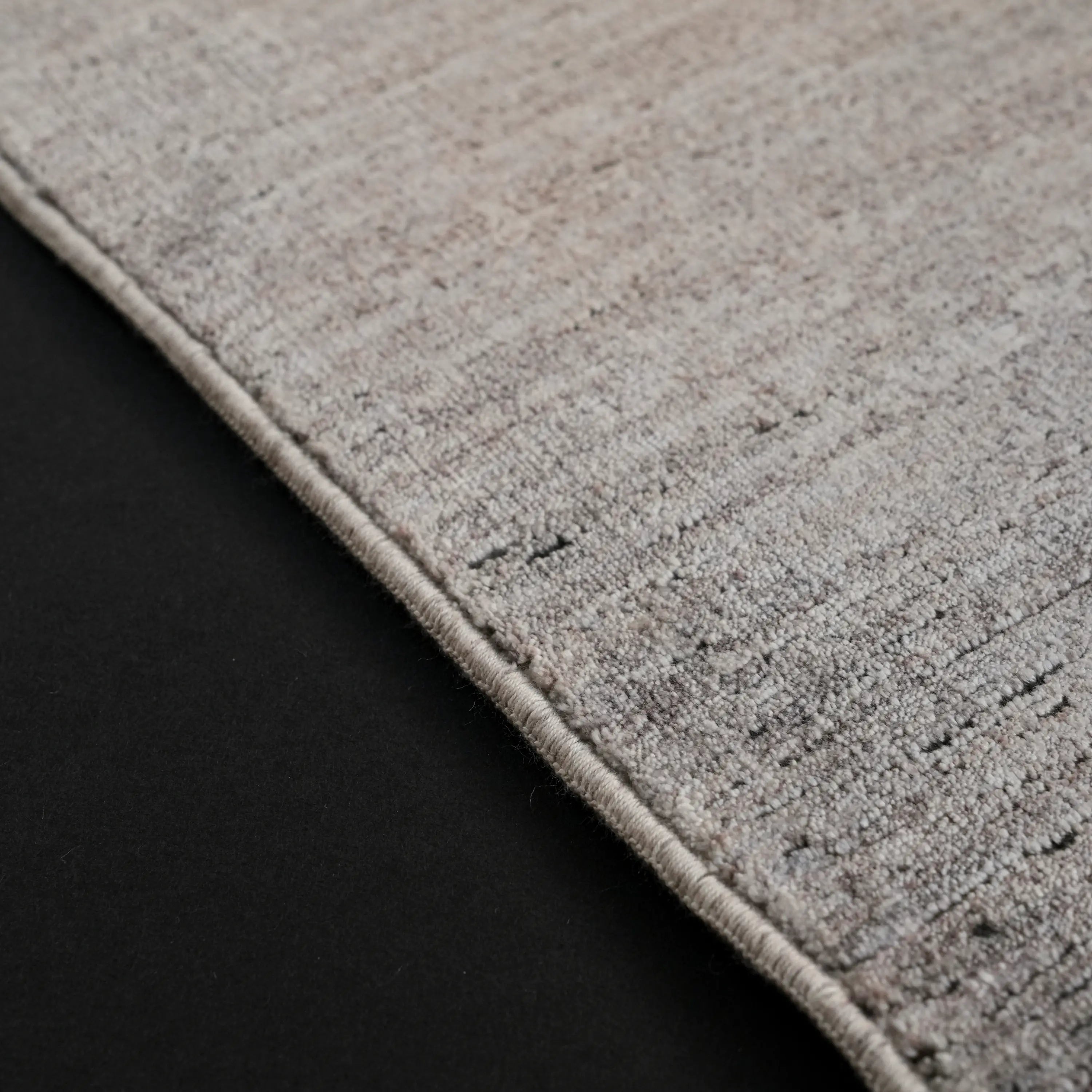 Simple Patterned Gray Viscose Rug