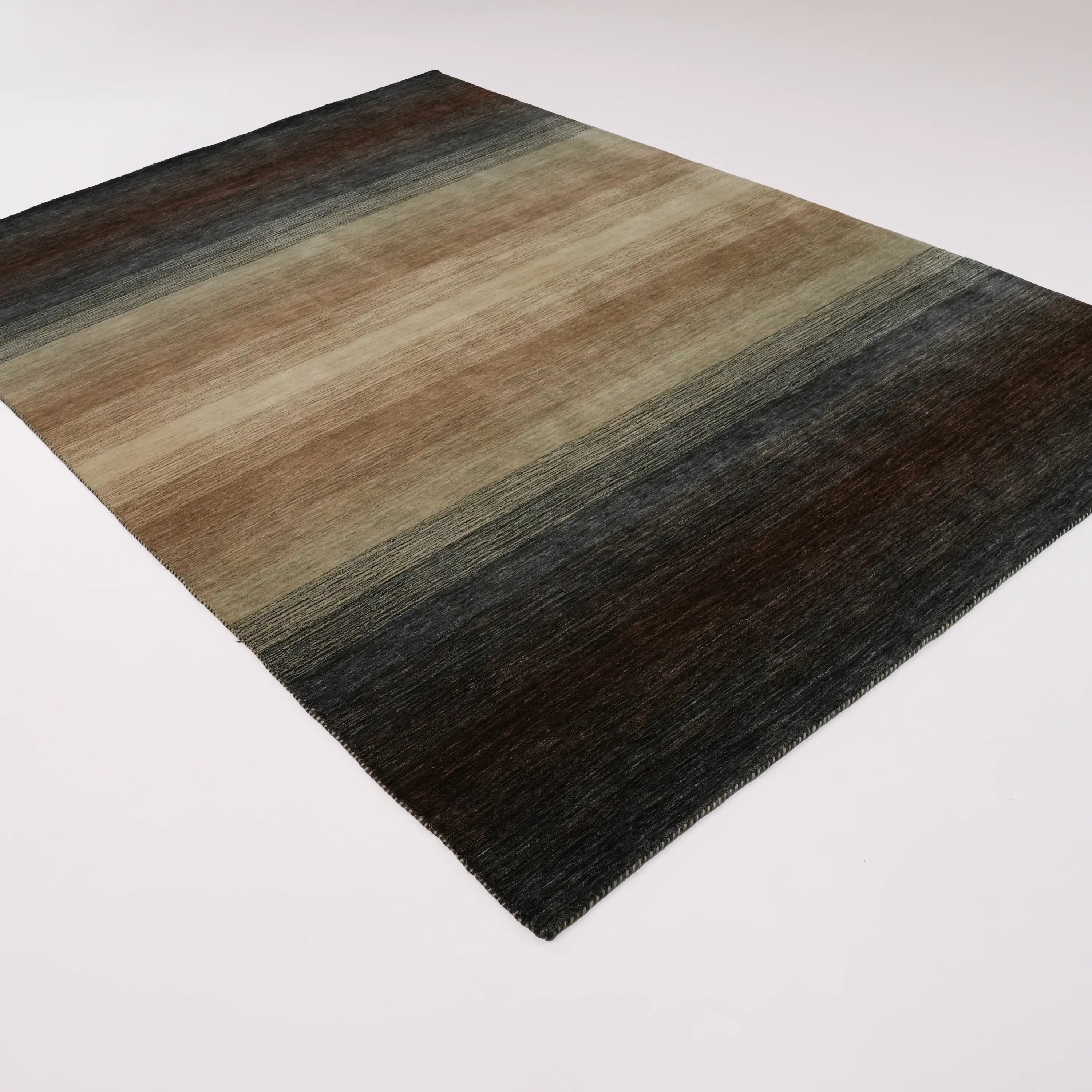 Plain Patterned Gray Wool Loom Woven Rug