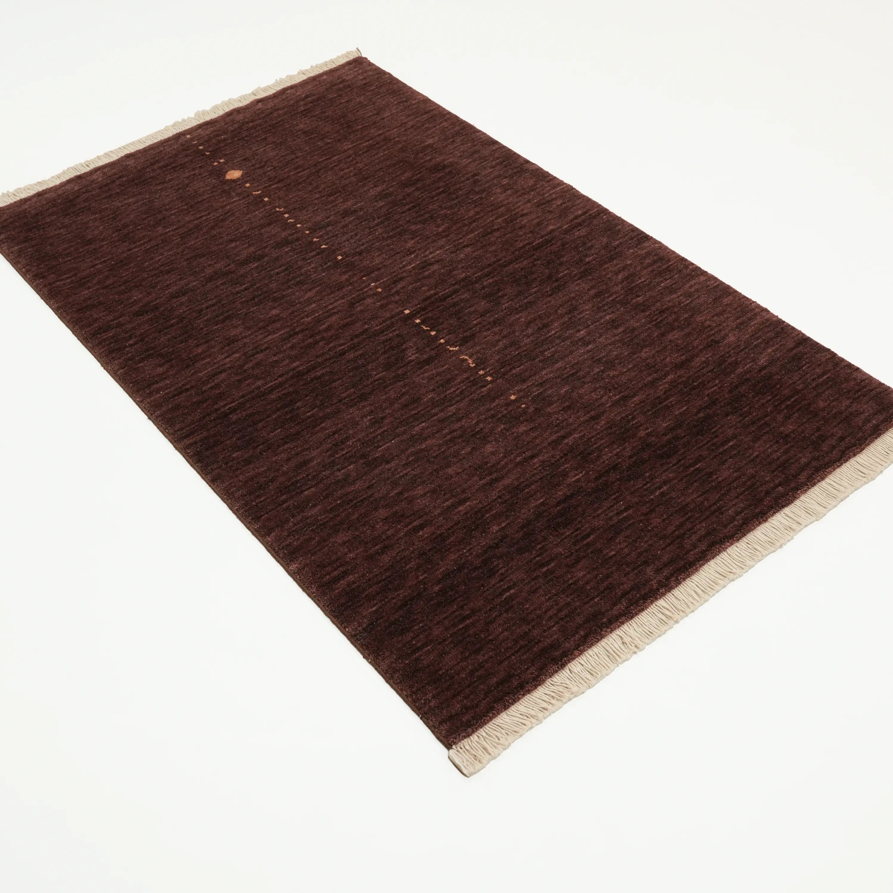 Sade Desenli Kahverengi Yün Tezgah Dokuma Seccade Halı