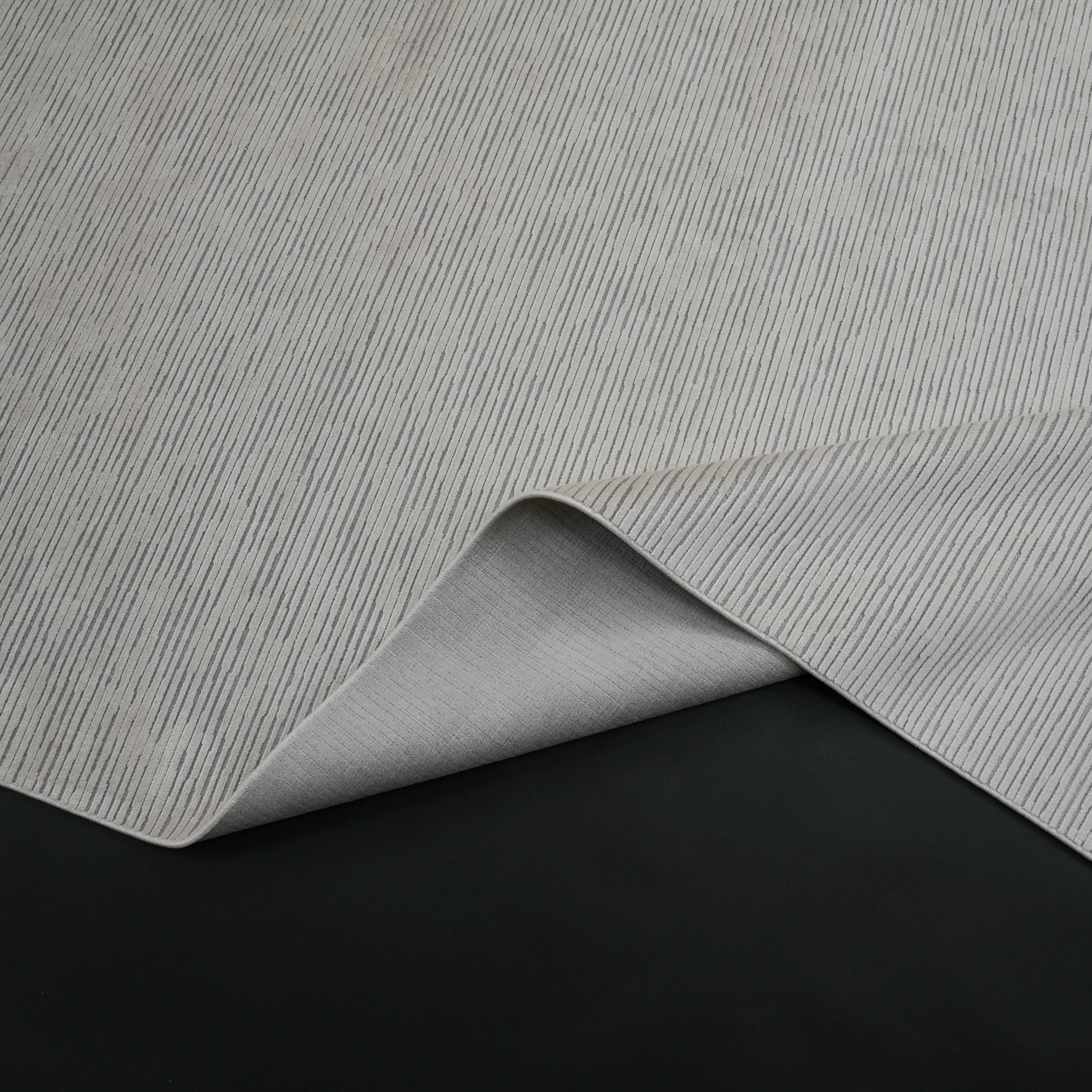 Plain Patterned Cream Viscose Rug