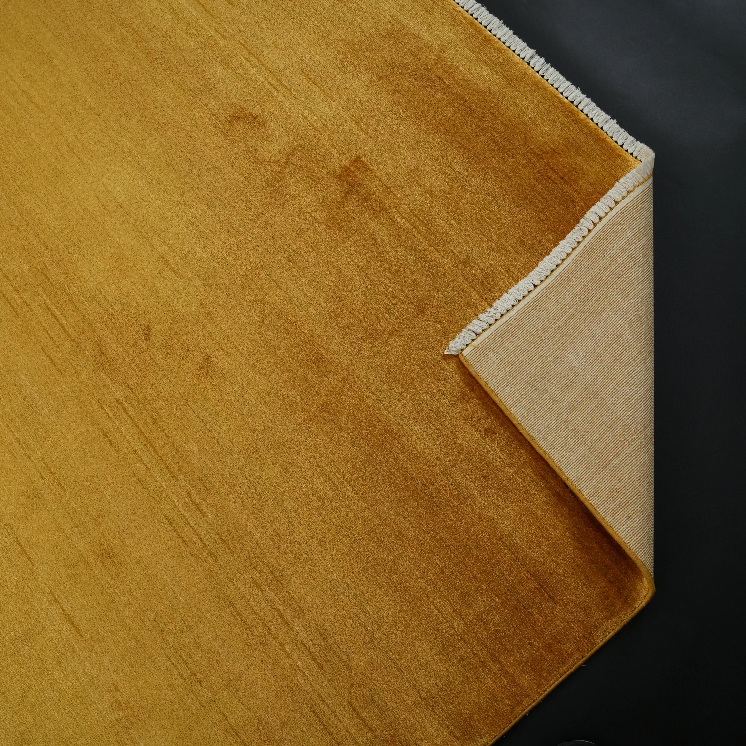 Simple Patterned Yellow Viscose Rug