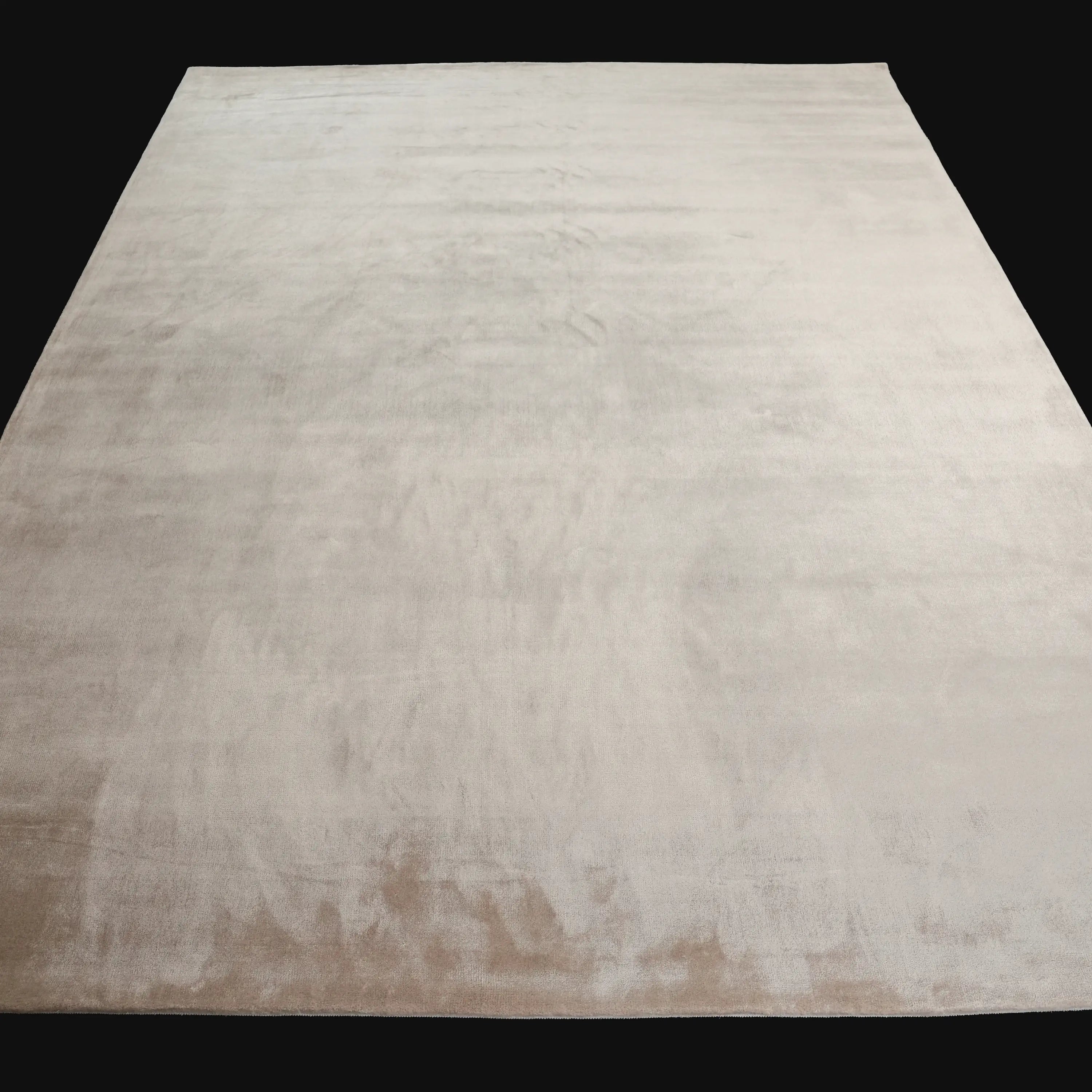 Sade Desenli Vizon Viskon Halı