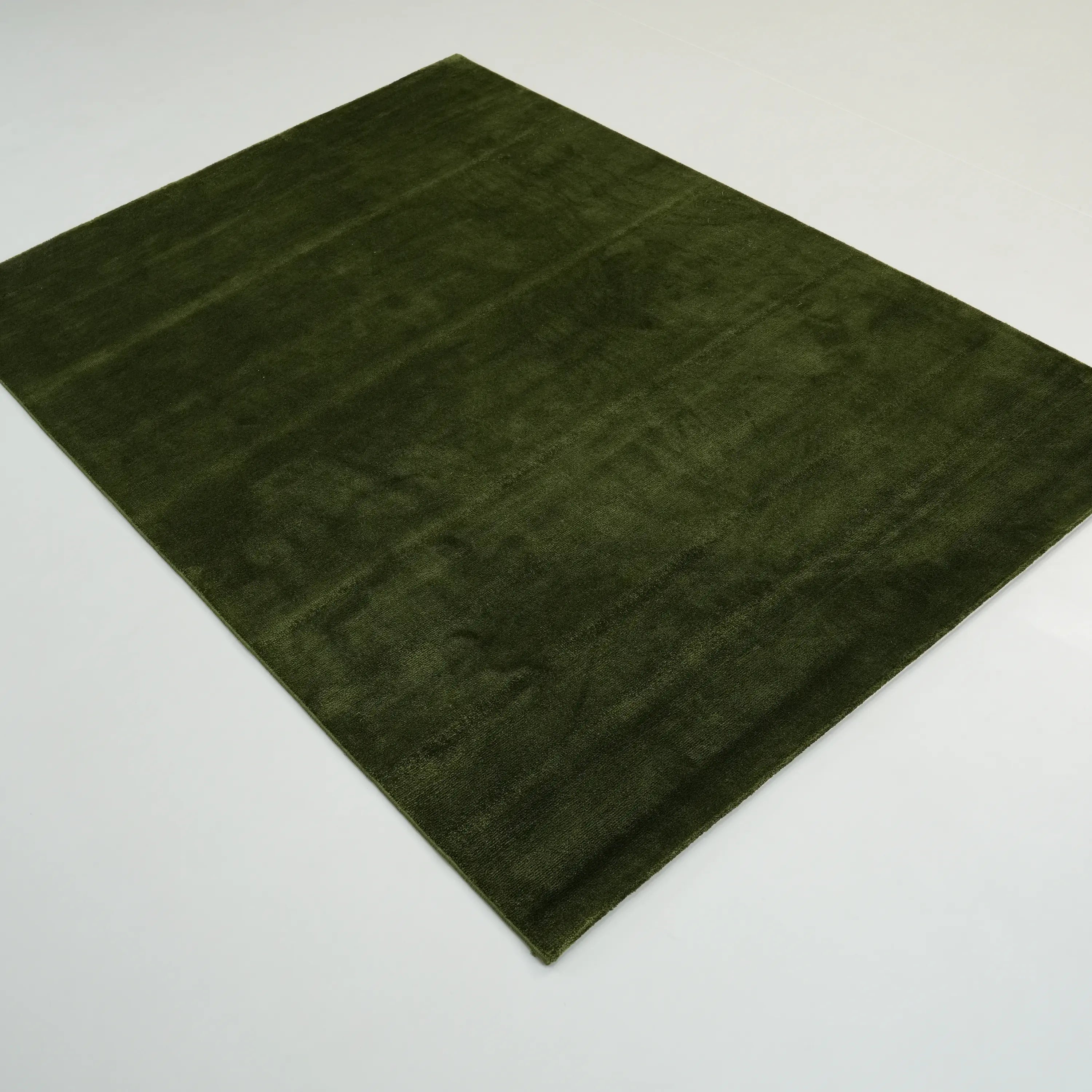 Plain Patterned Green Viscose Rug