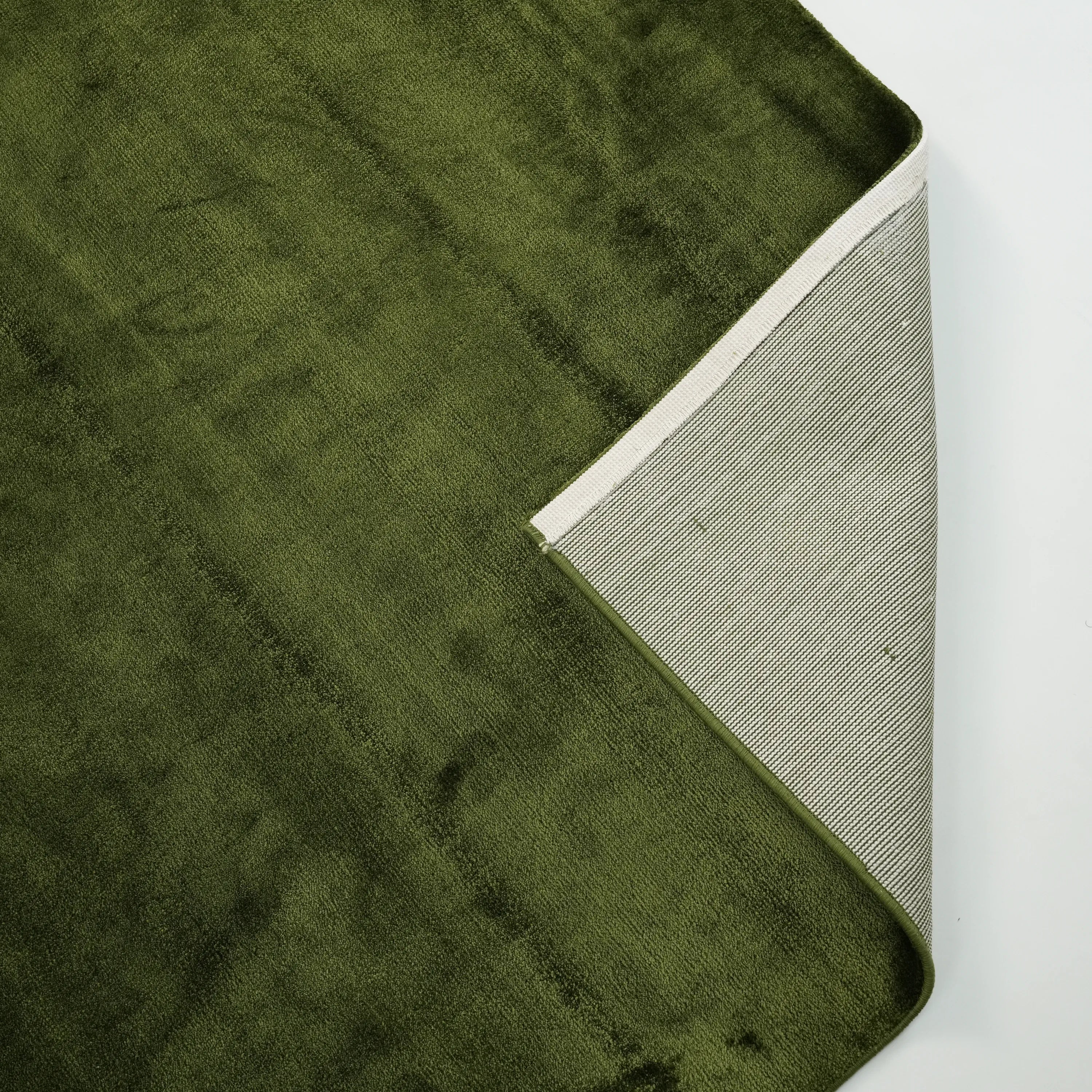 Plain Patterned Green Viscose Rug