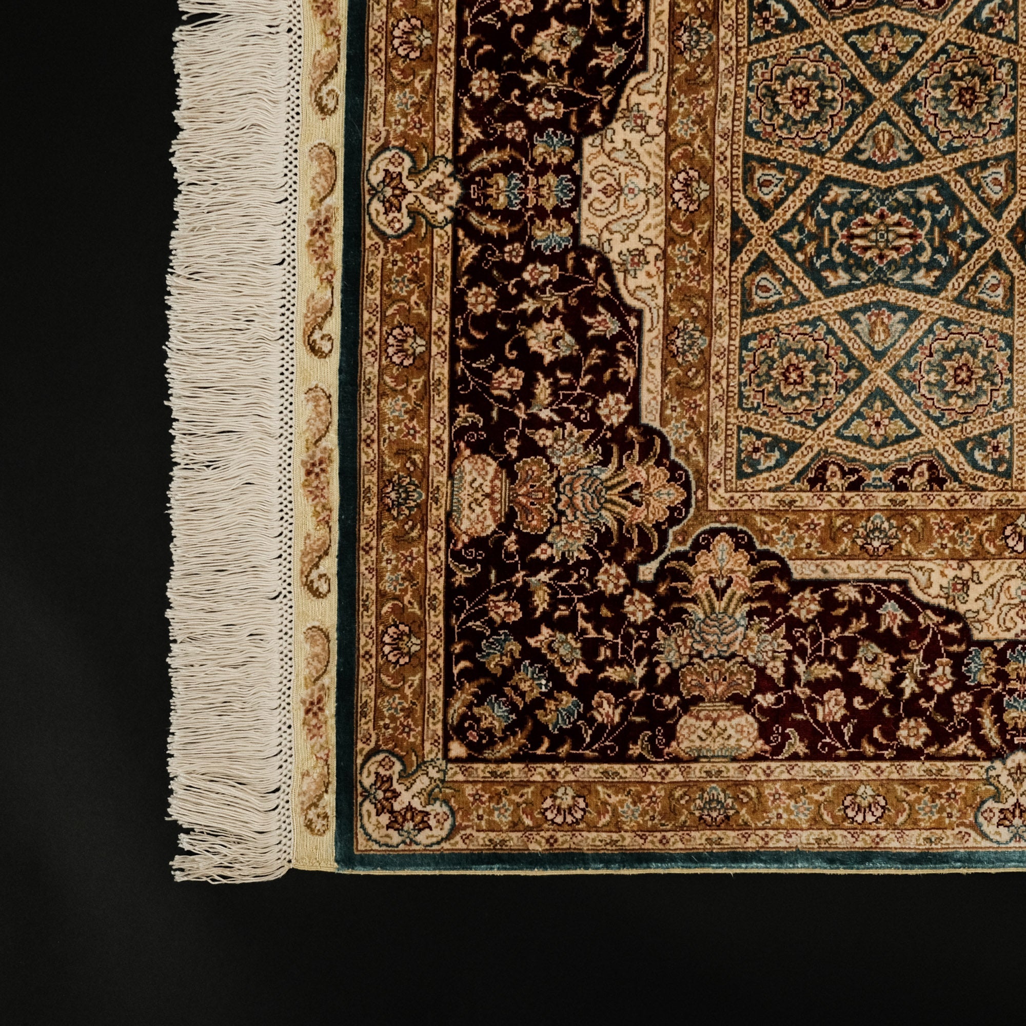 Frame Design Hand Woven Carpet