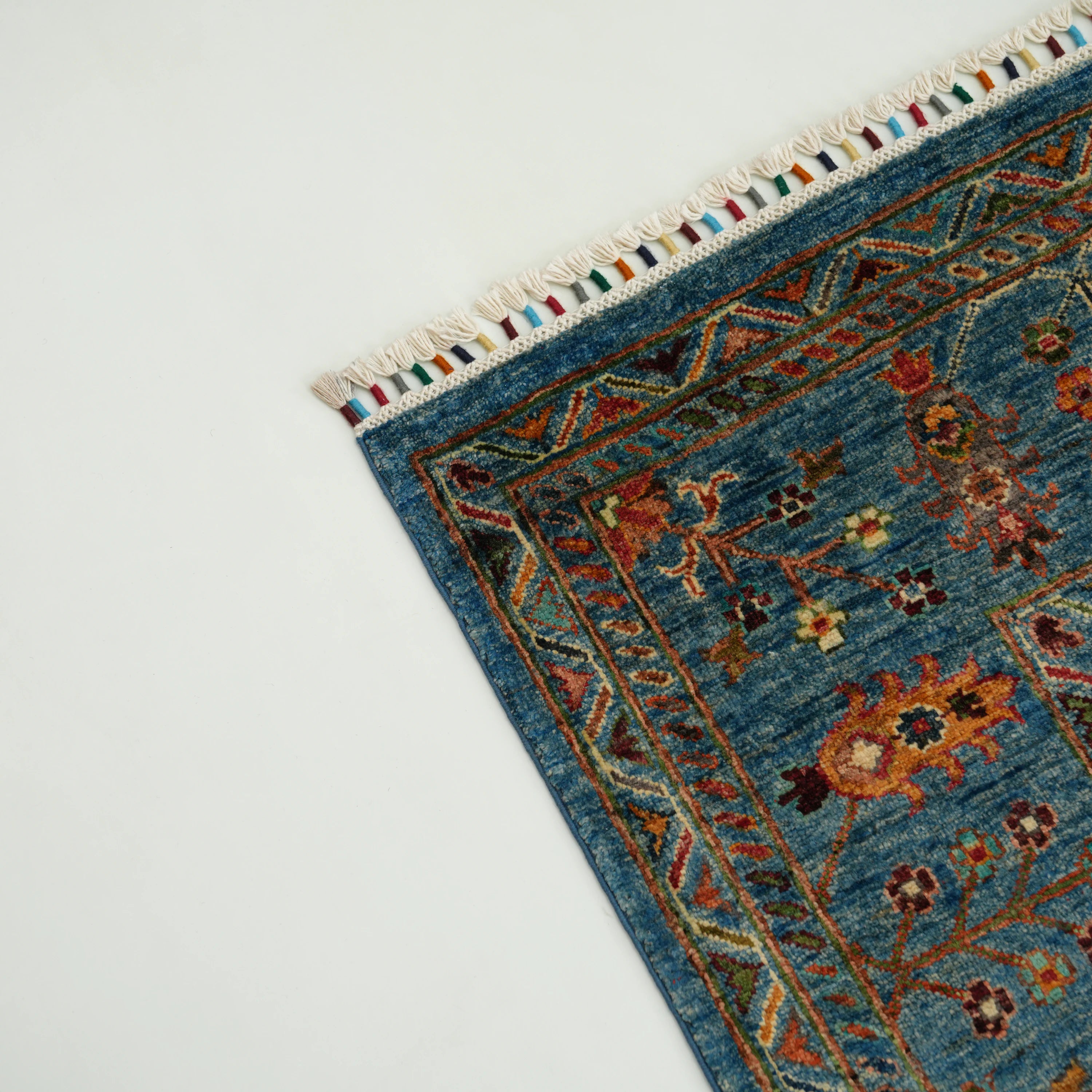 Şahzade Serisi El Dokuma Uşak Desenli Mavi Yün Halı