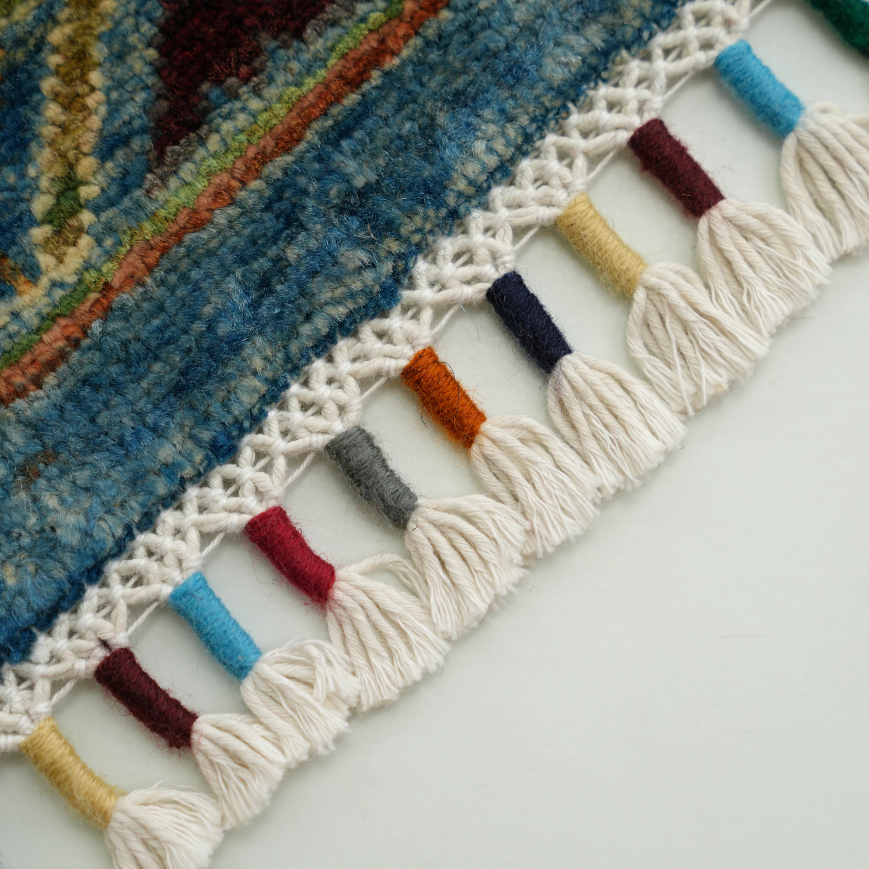 Şahzade Serisi El Dokuma Uşak Desenli Mavi Yün Halı