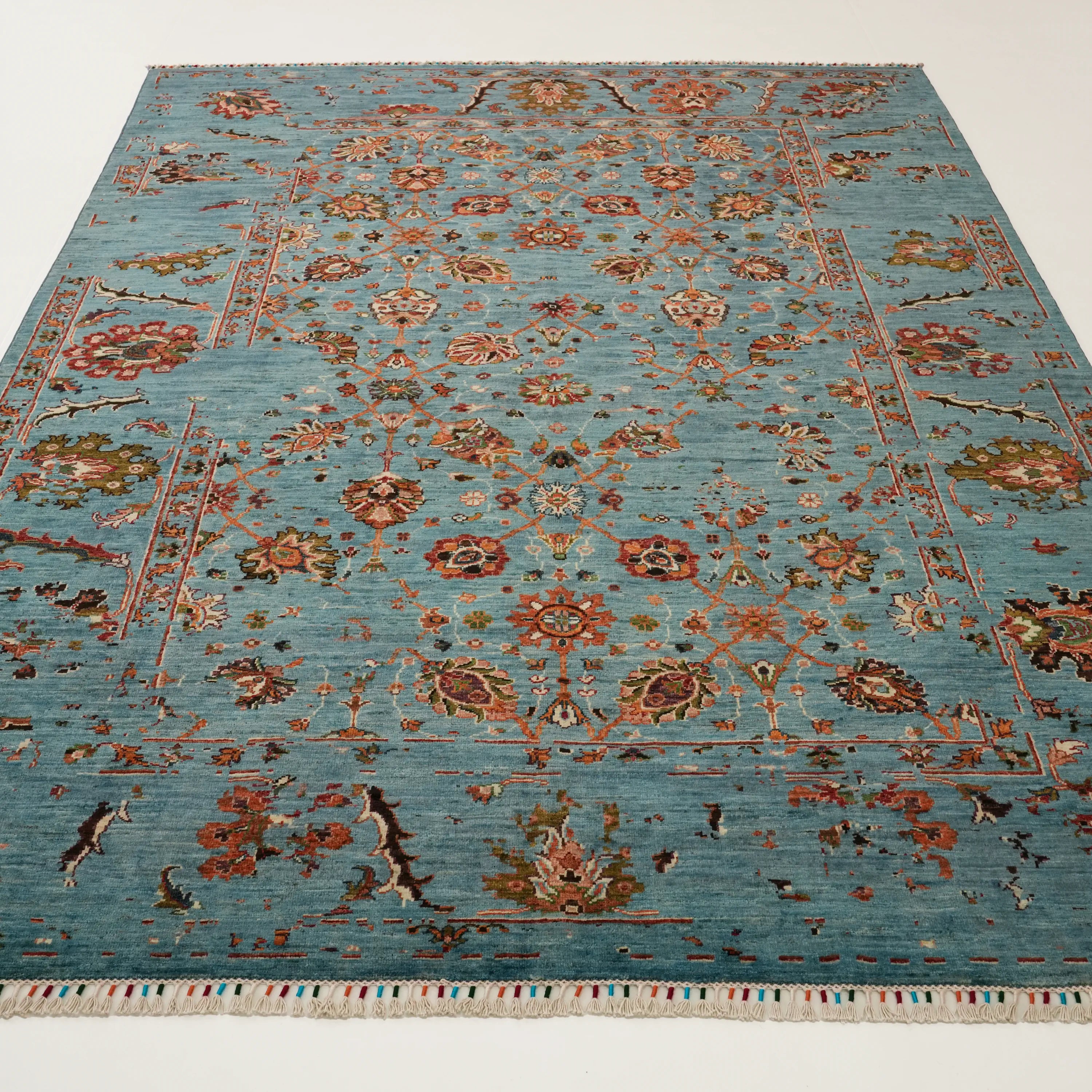 Şahzade Serisi El Dokuma Uşak Desenli Turkuaz Yün Halı