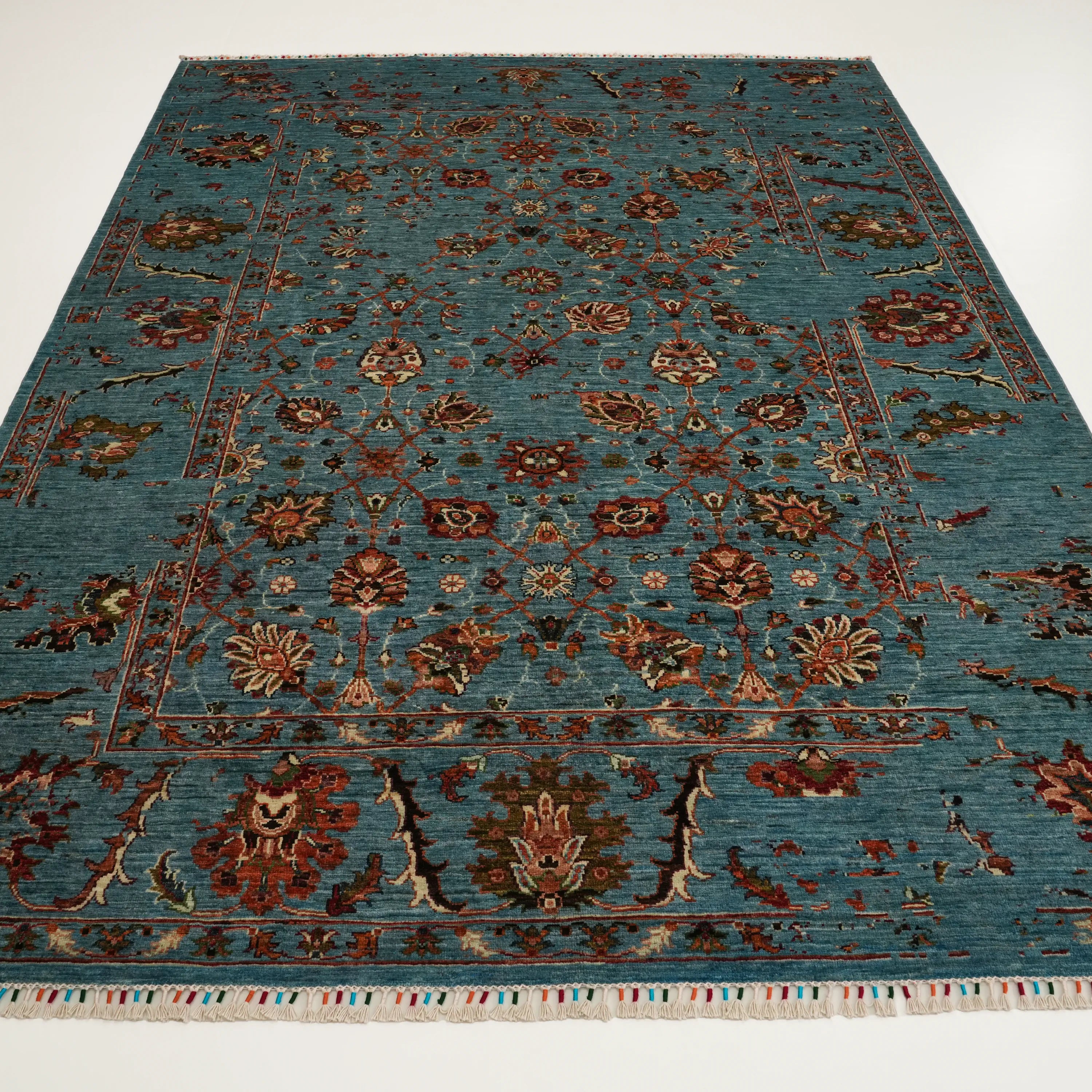 Şahzade Serisi El Dokuma Uşak Desenli Turkuaz Yün Halı