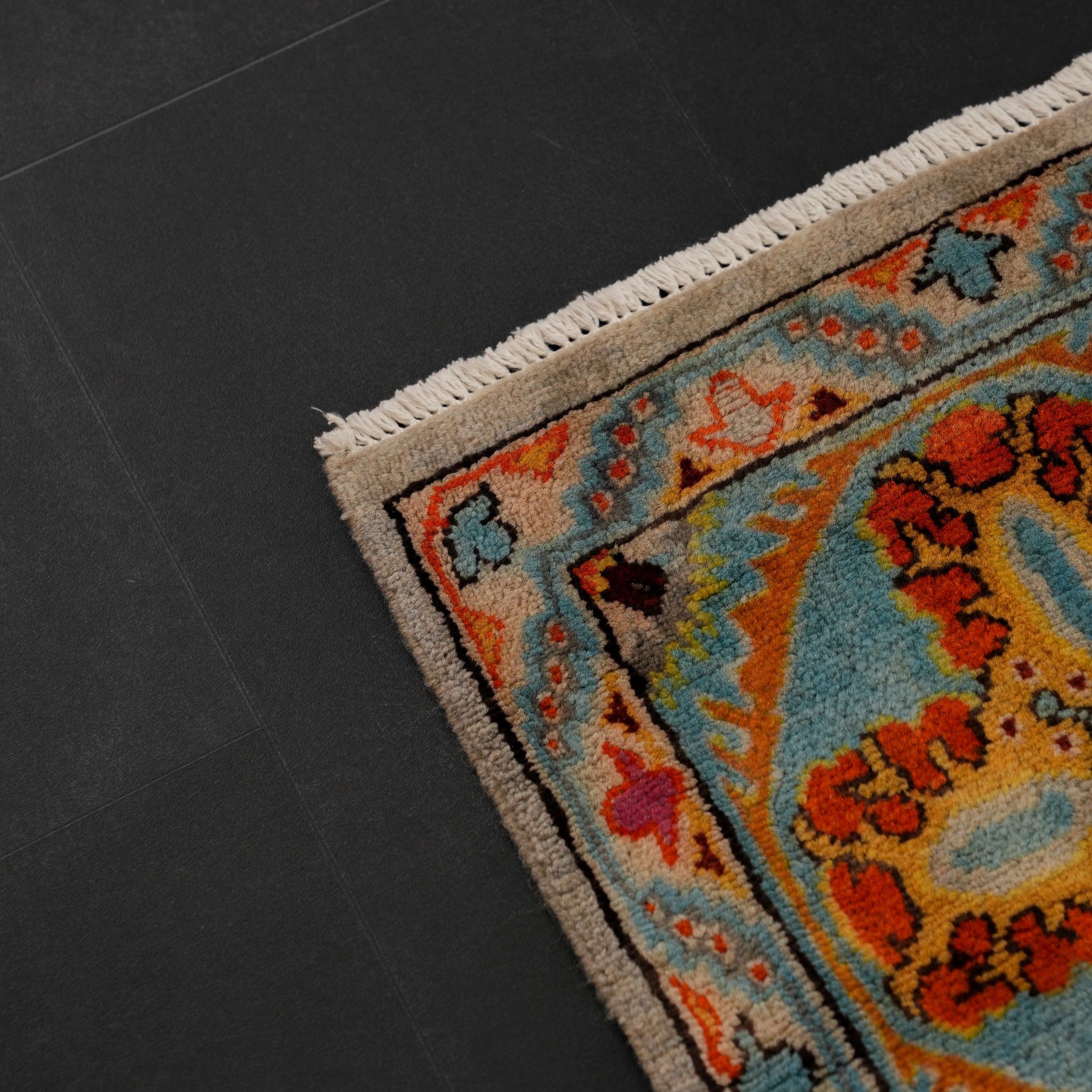 Şahzade Serisi El Dokuma Uşak Desenli Yün Turkuaz Halı