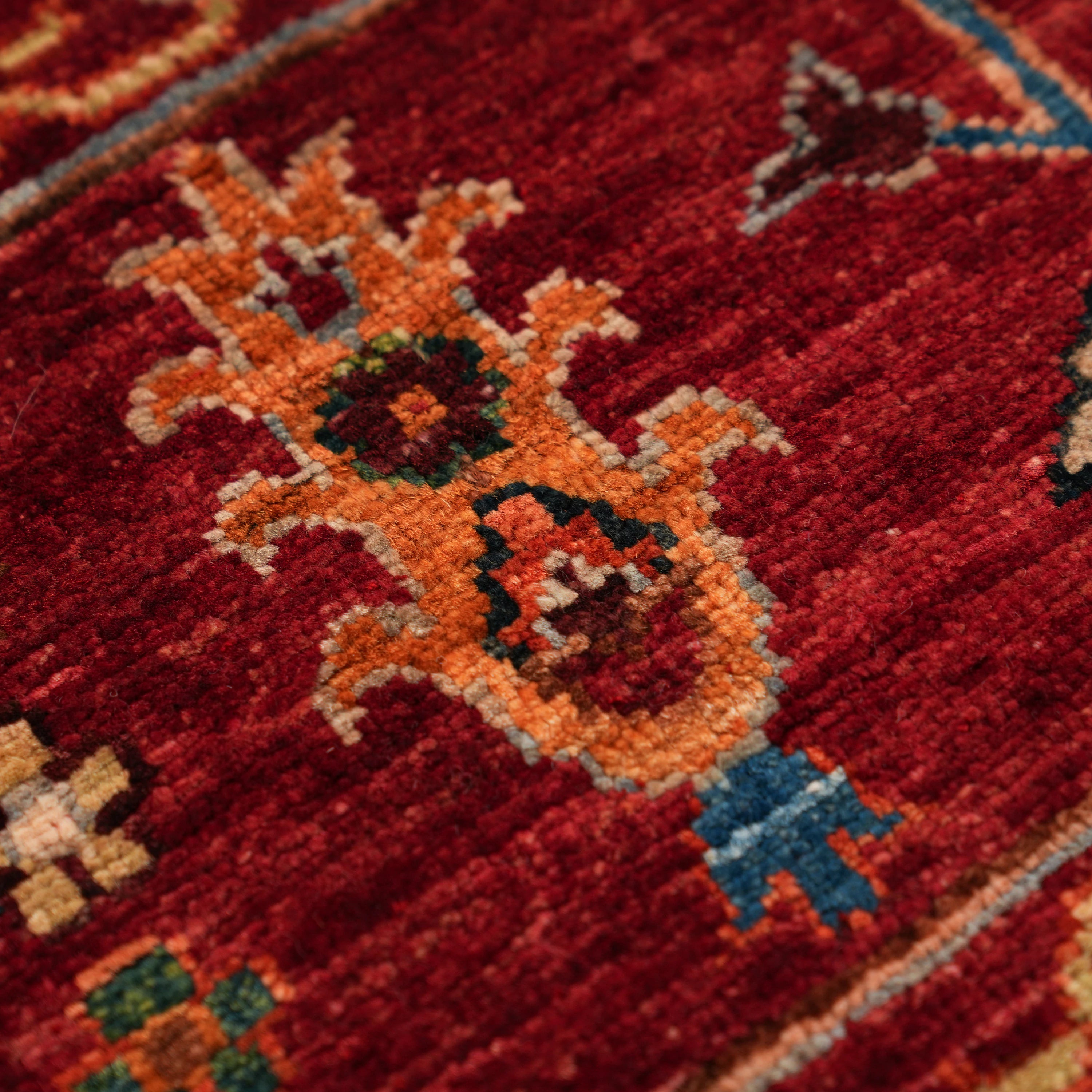 Şahzade Series Handwoven Wool Uşak Pattern Red Rug