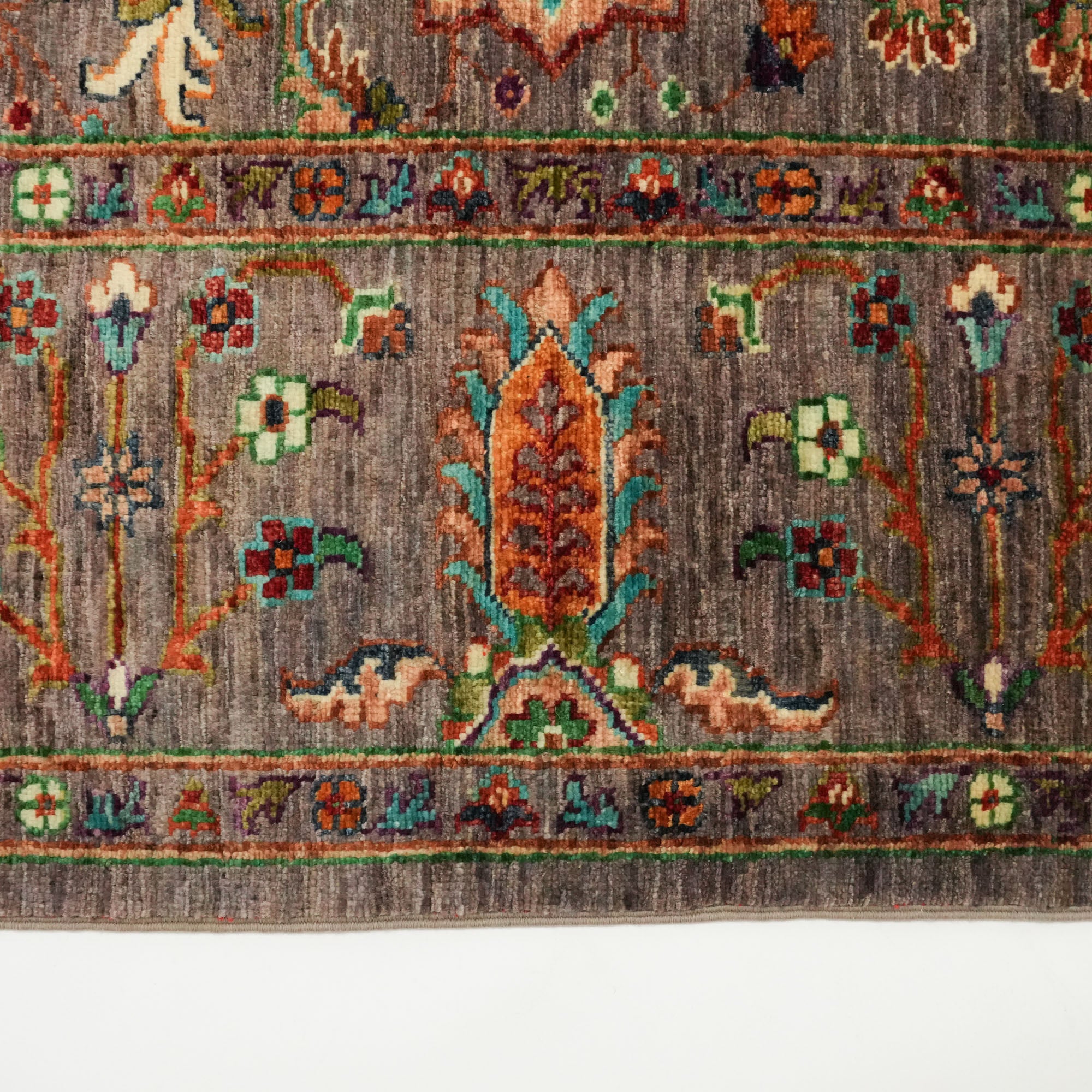 Şahzade Serisi El Dokuma Anadolu Desenli Vizon Halı