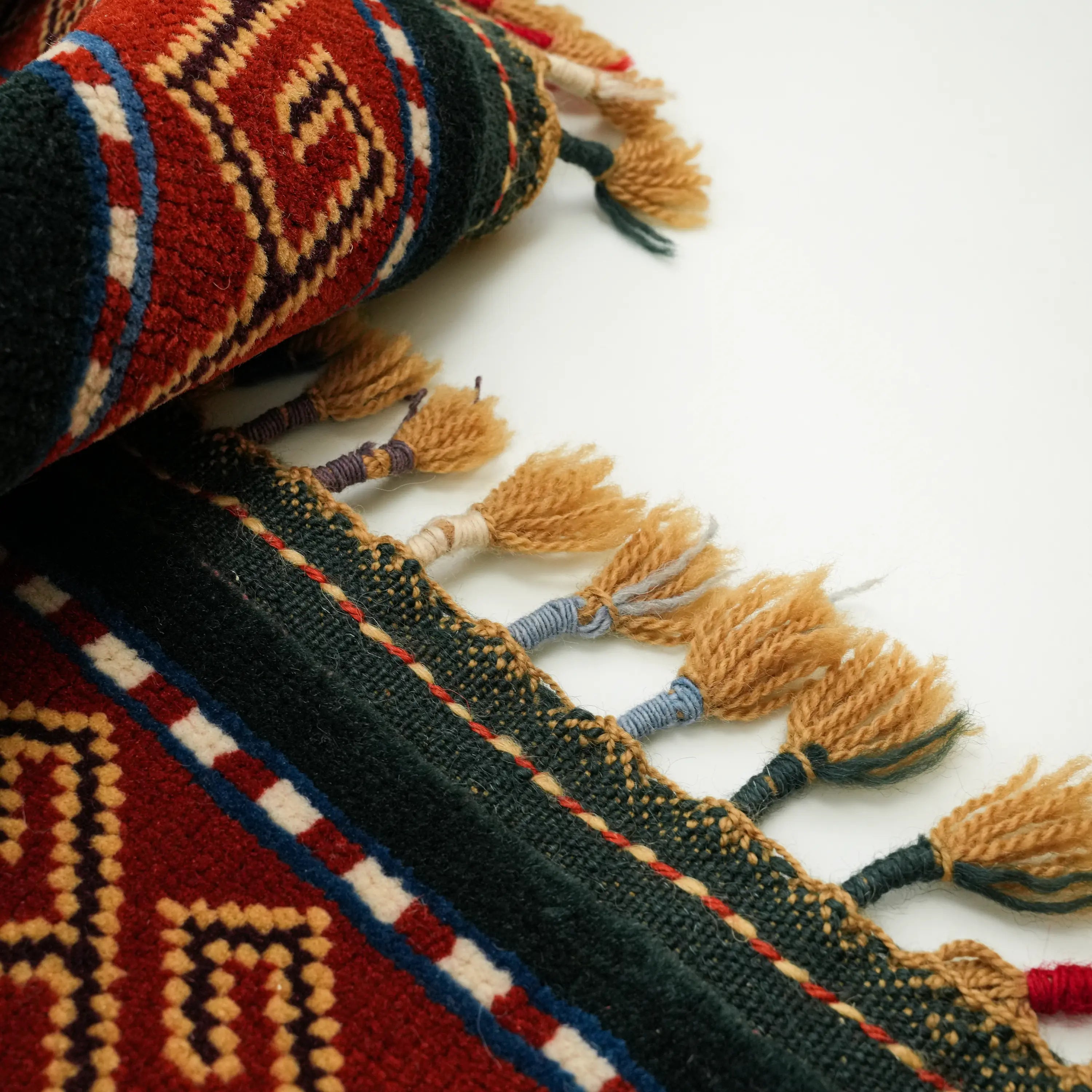 Anadolu Şal Serisi Sivas Zara Desenli El Dokuma Rengarenk Yün Halı