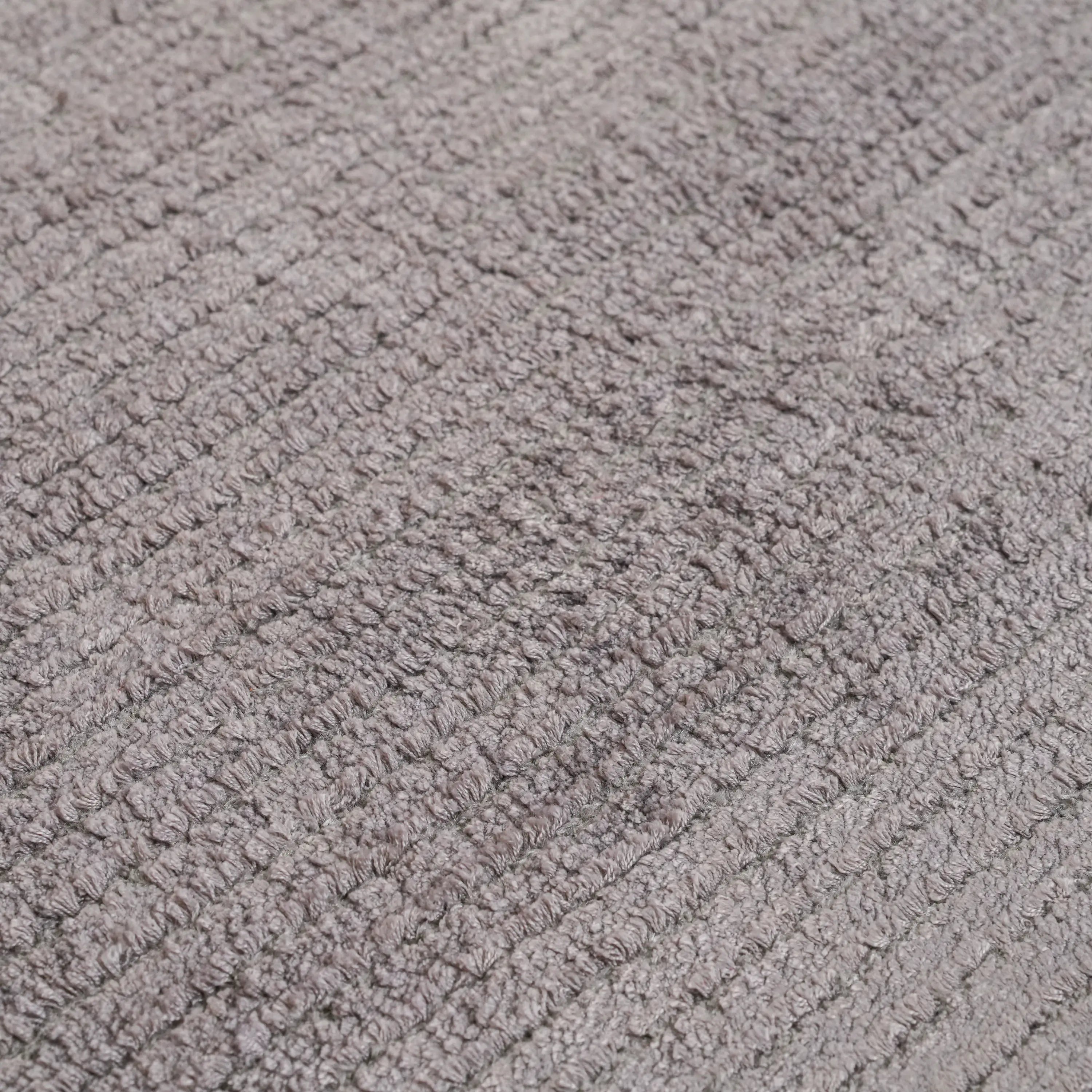 Sotf Line Series Striped Design Machine Woven Carpet