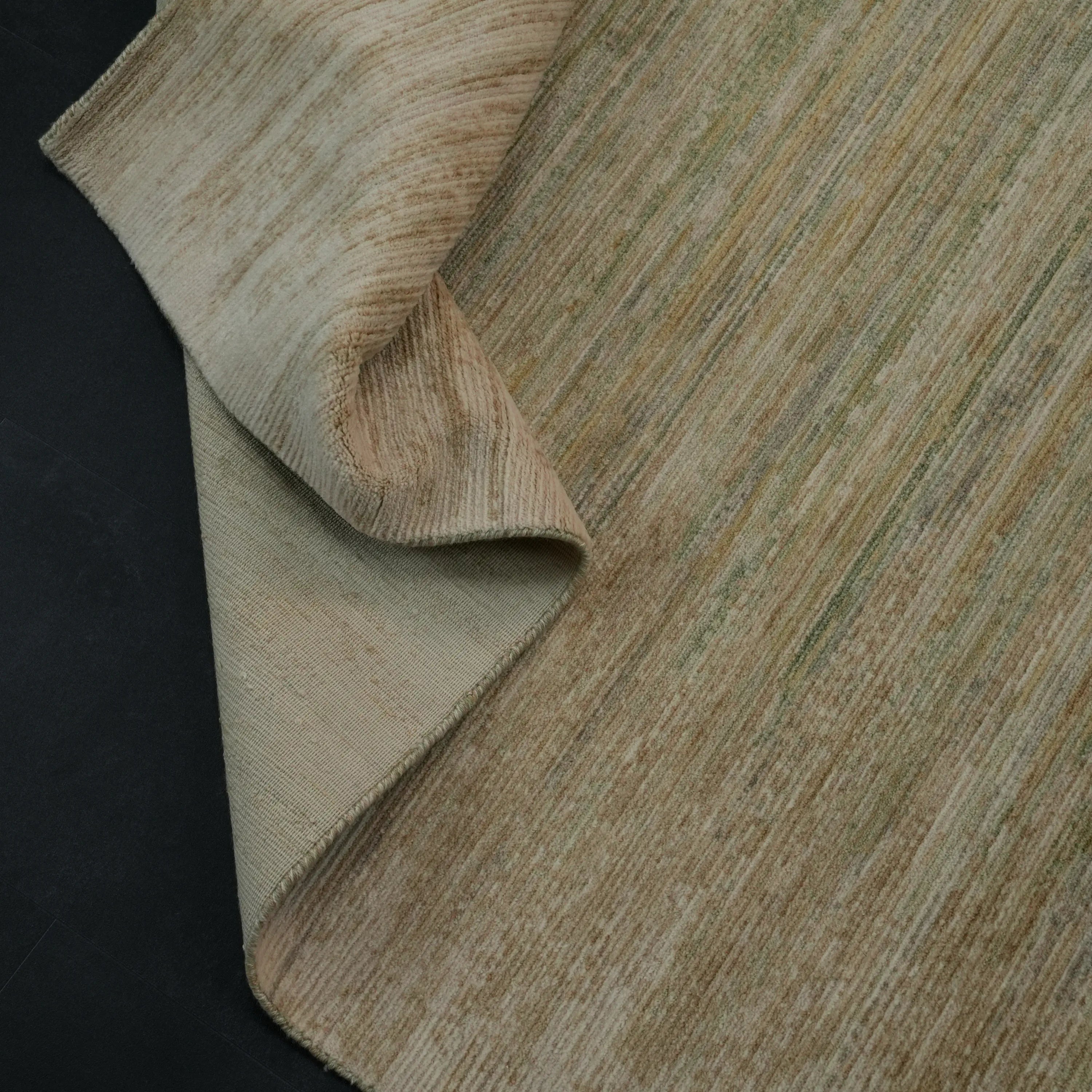 Soyut Desenli Modern Yün Krem Tezgah Dokuma Halı