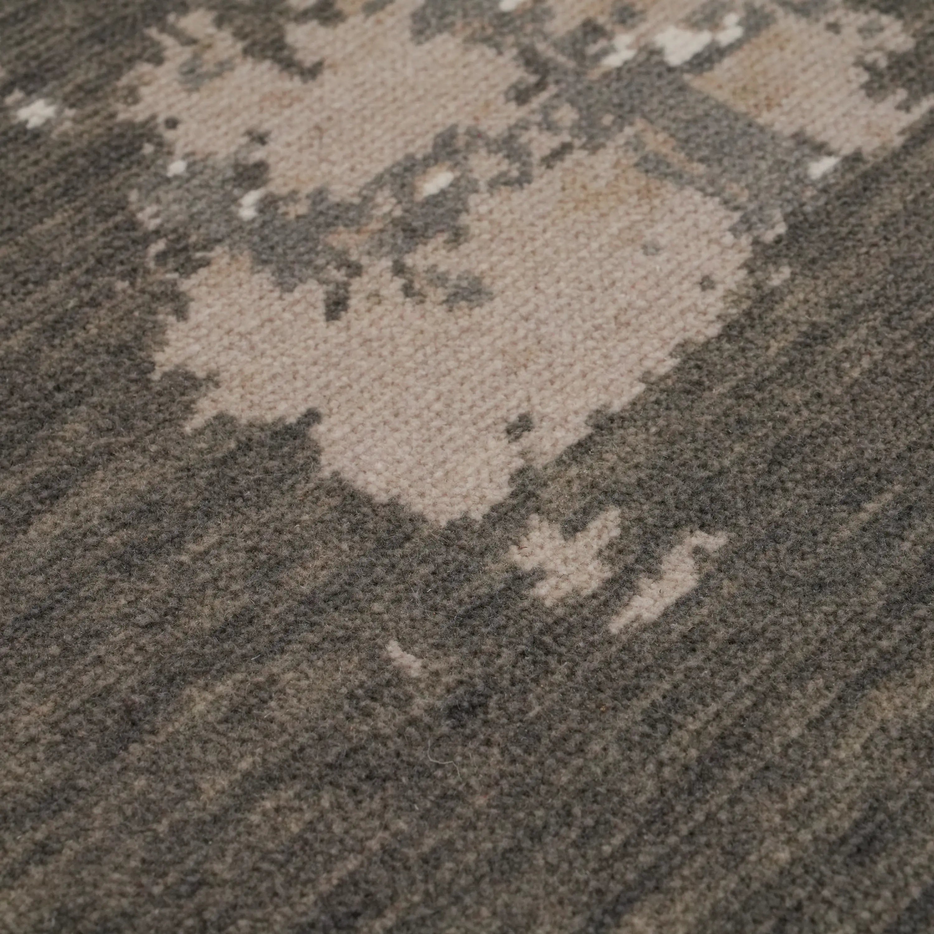 Tempus Series Abstract Patterned Wool Gray Loom Woven Rug
