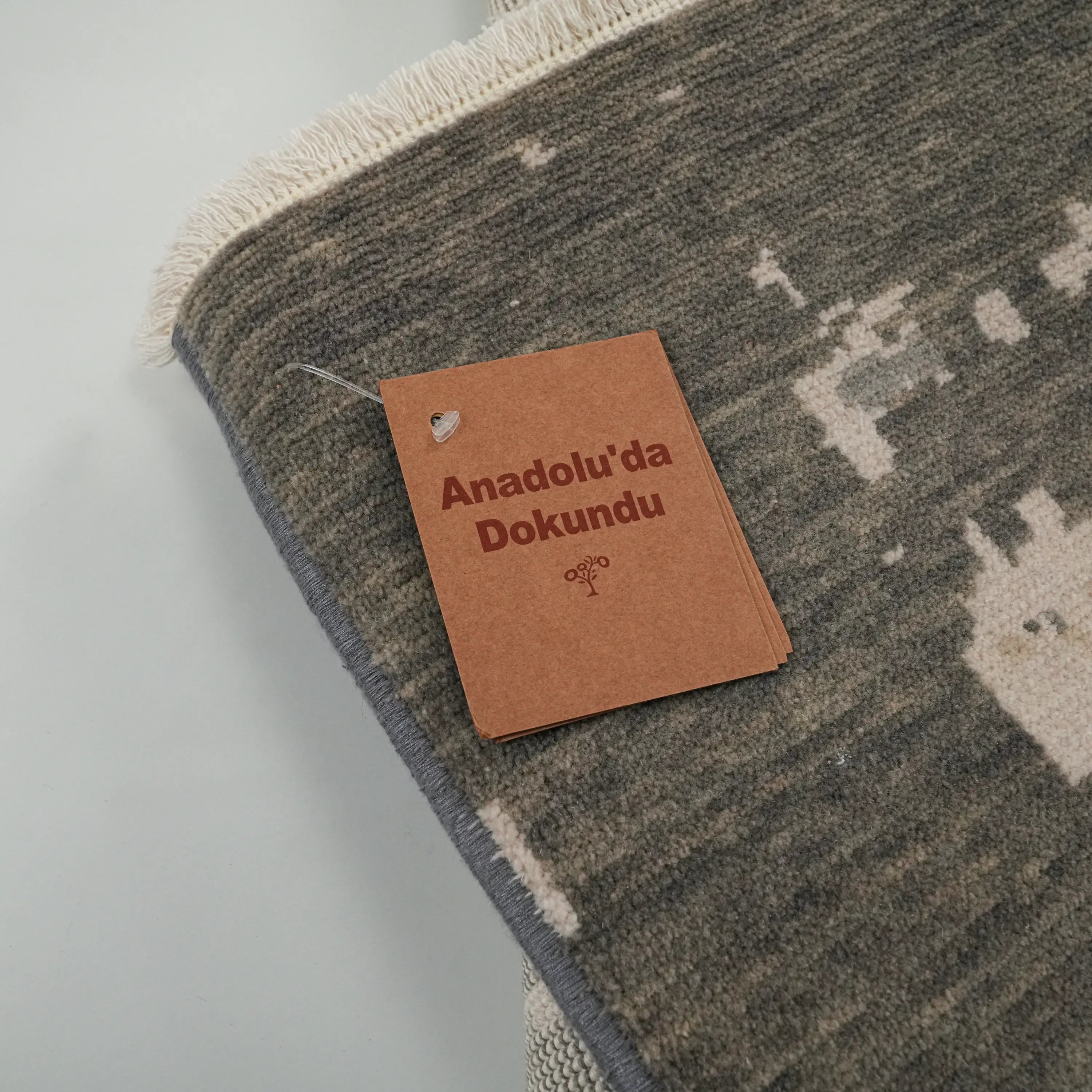 Tempus Series Abstract Patterned Wool Gray Loom Woven Rug