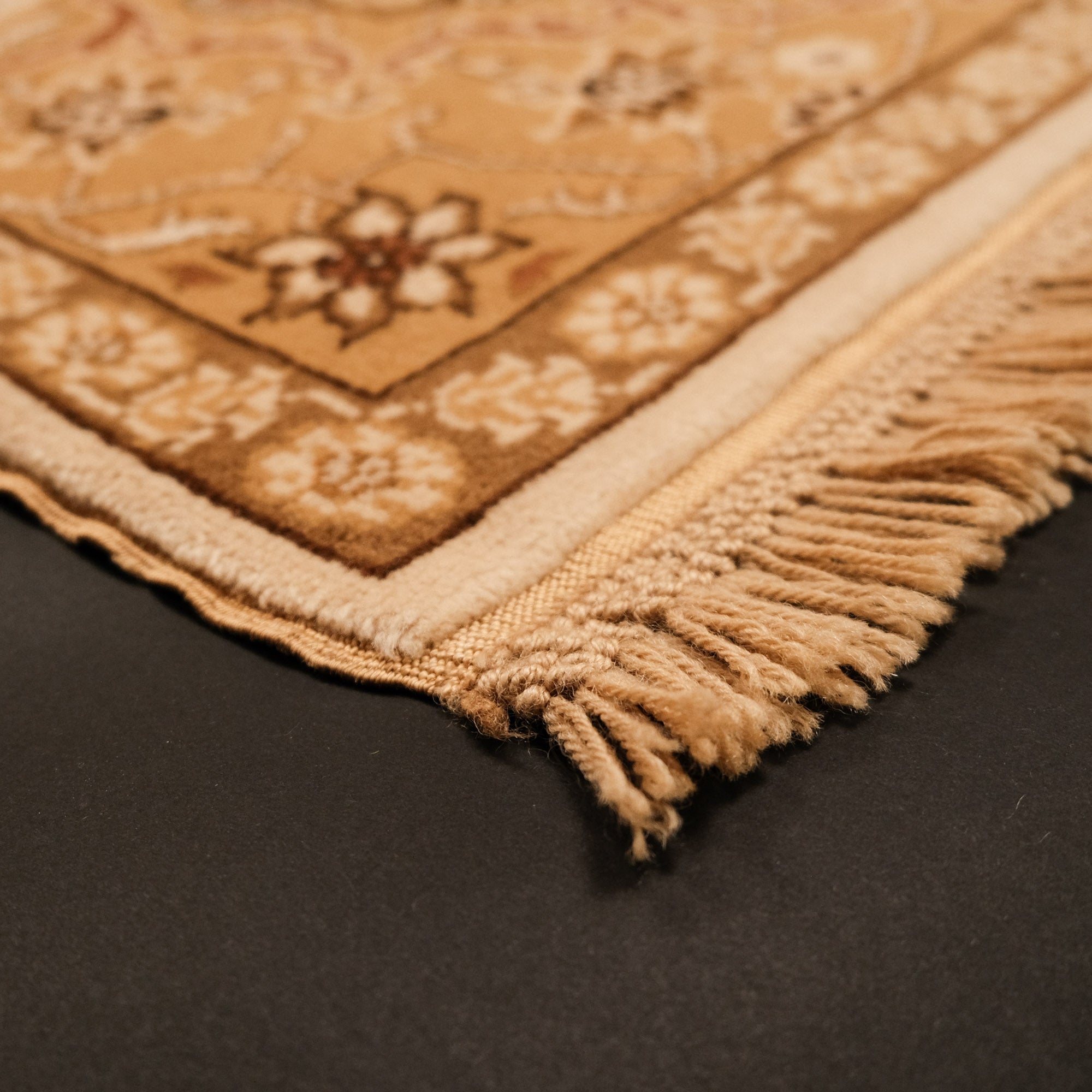 Sultan Series Floral Design Hand Woven Carpet