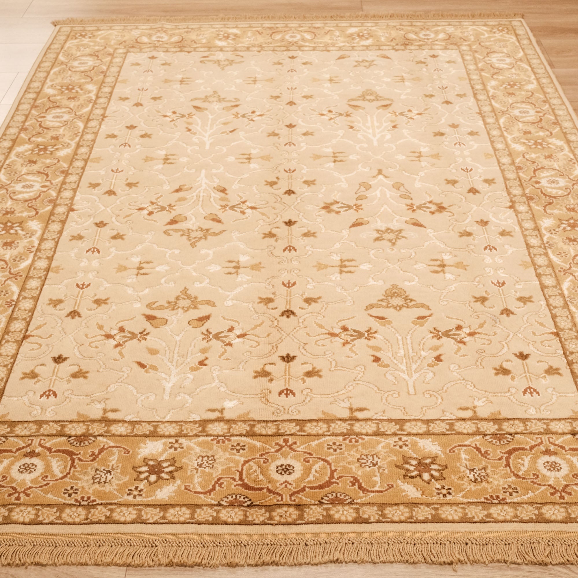 Sultan Series Floral Design Hand Woven Carpet
