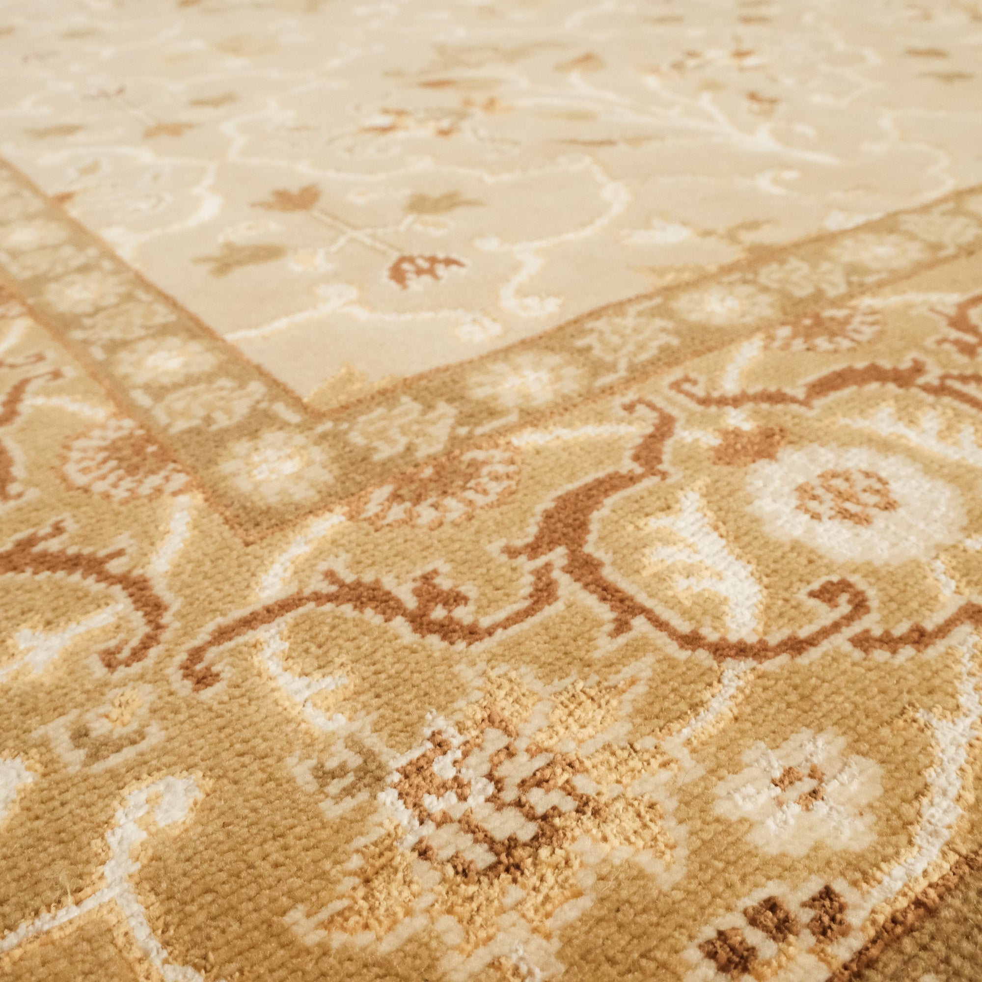 Sultan Series Floral Design Hand Woven Carpet